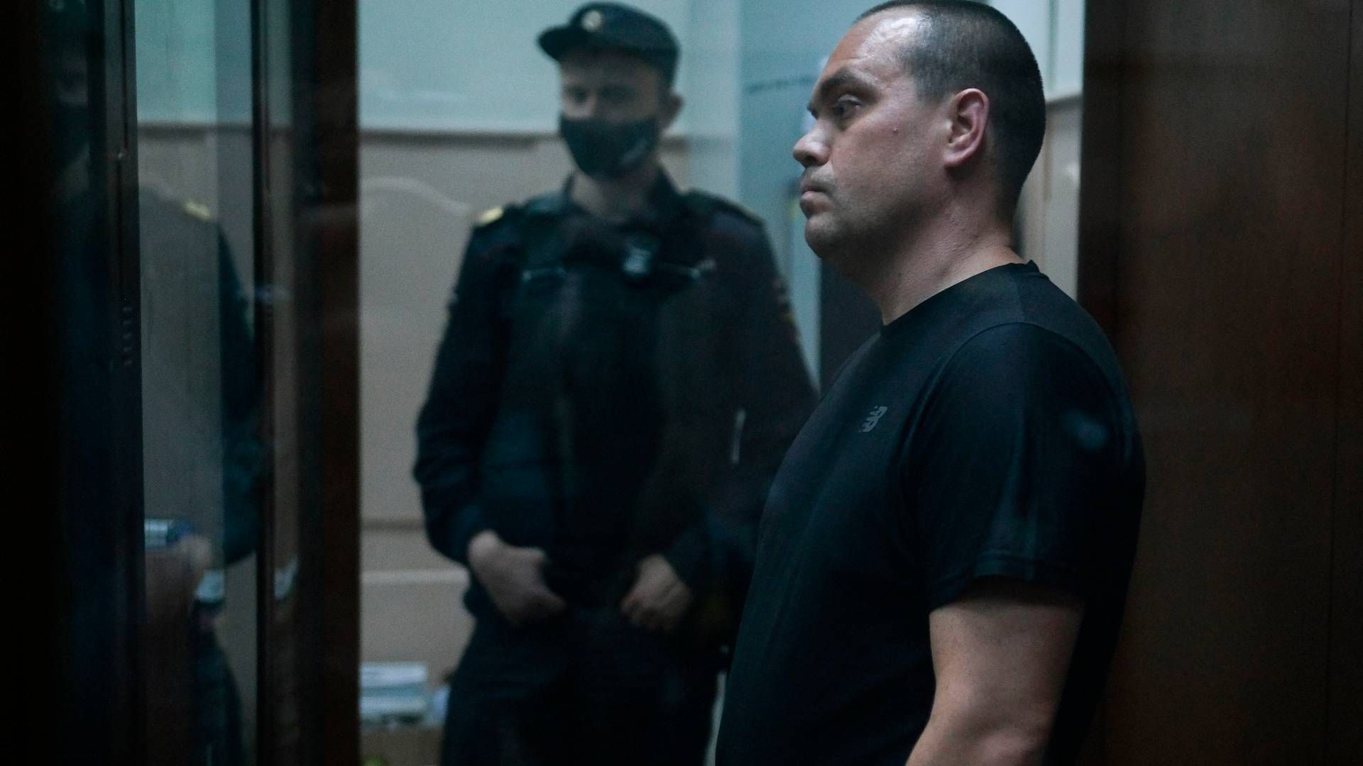 En af de tre tilbageholdte advokater, Vadim Kobzev, under et retsmøde i Moskva fredag. 13 oktober. | Foto: Yevgeny Kurakin