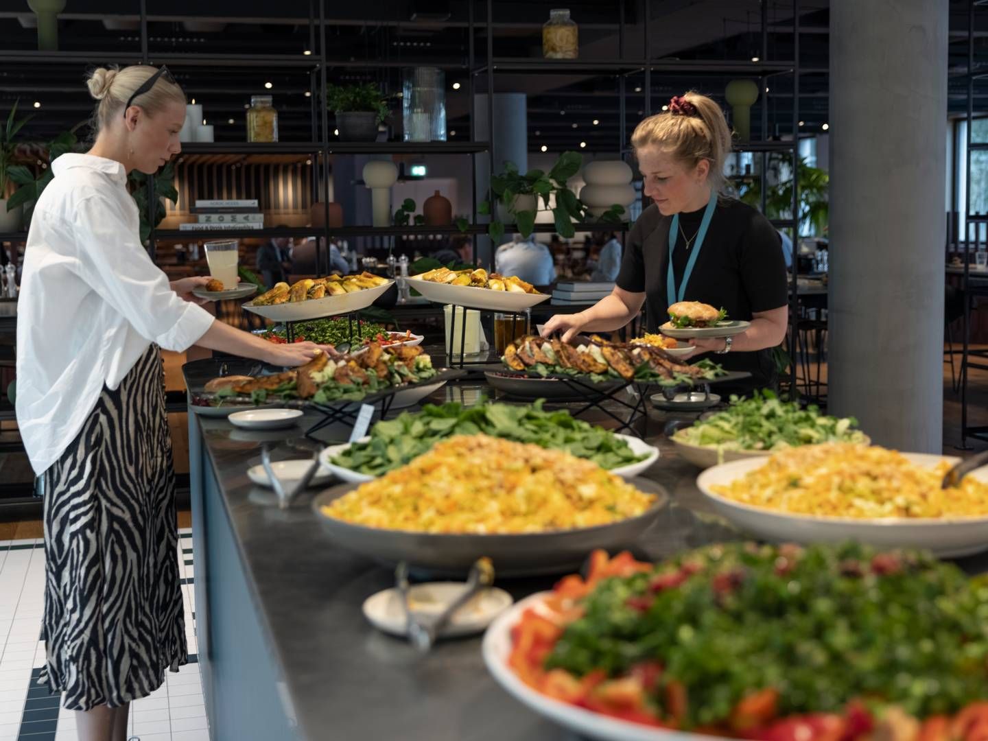 ”Jeg ser et stort potentiale rundt omkring i landets kantiner, hvis de kan lave takeaway-løsninger, der både mindsker spild og giver mulighed for en økonomisk fortjeneste," siger Arla Pros marketingsansvarlig, Jesper Vanghøj. | Foto: Tilde Døssing Tornbjerg