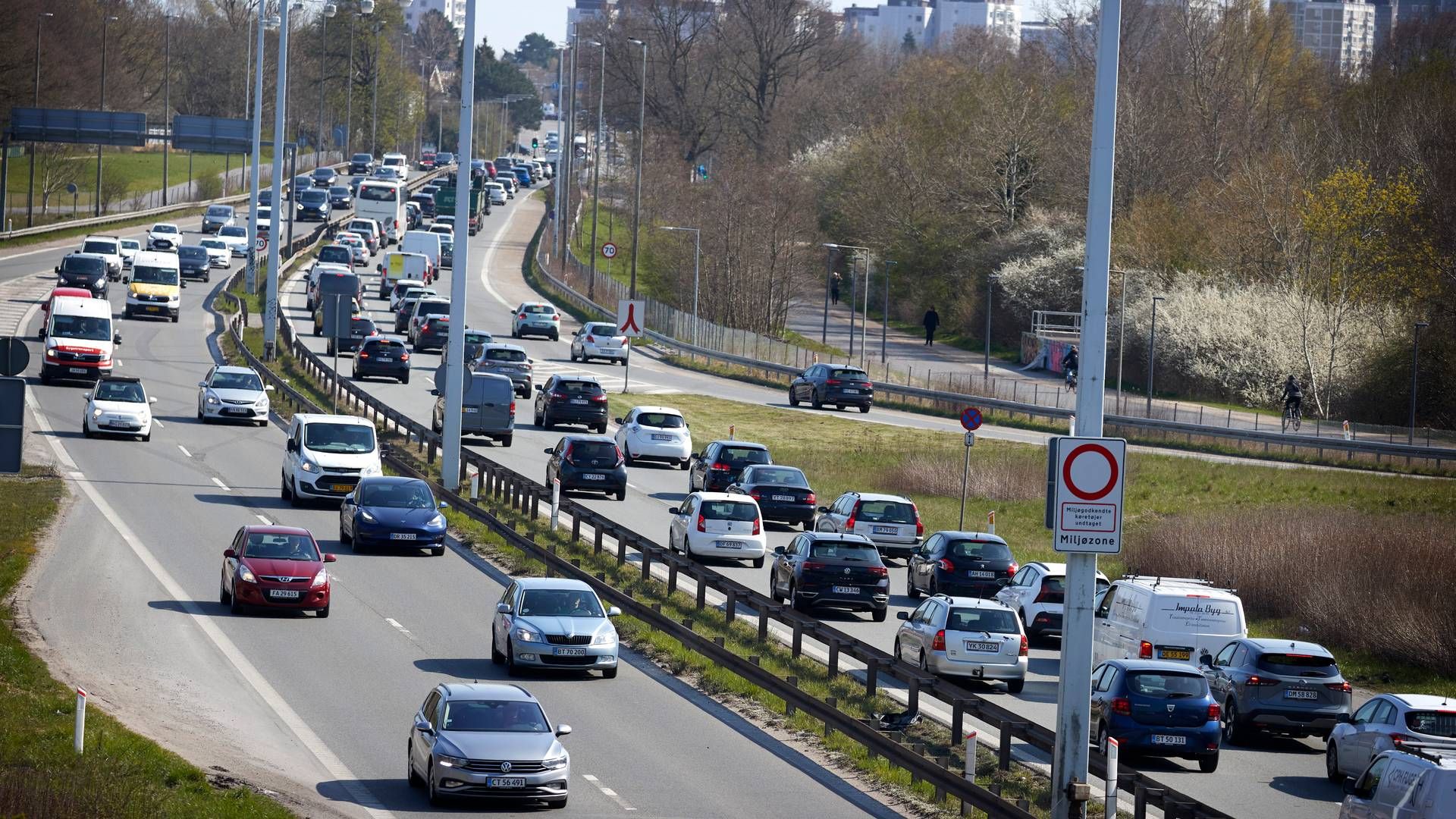 I dag tager staten ikke tilstrækkeligt ansvar for at reducere trafikstøjen langs motorveje, mener borgmestrene. | Foto: Jens Dresling/Ritzau Scanpix