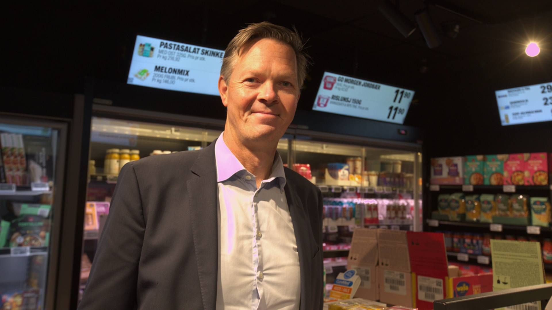 SELVBETJENT: Administrerende direktør Phillipp Engedal i en av de selvbetjente dagligvarebutikkene til Coop Norge. Nå vil de bygge enda flere. | Foto: Gøril Huse / HandelsWatch