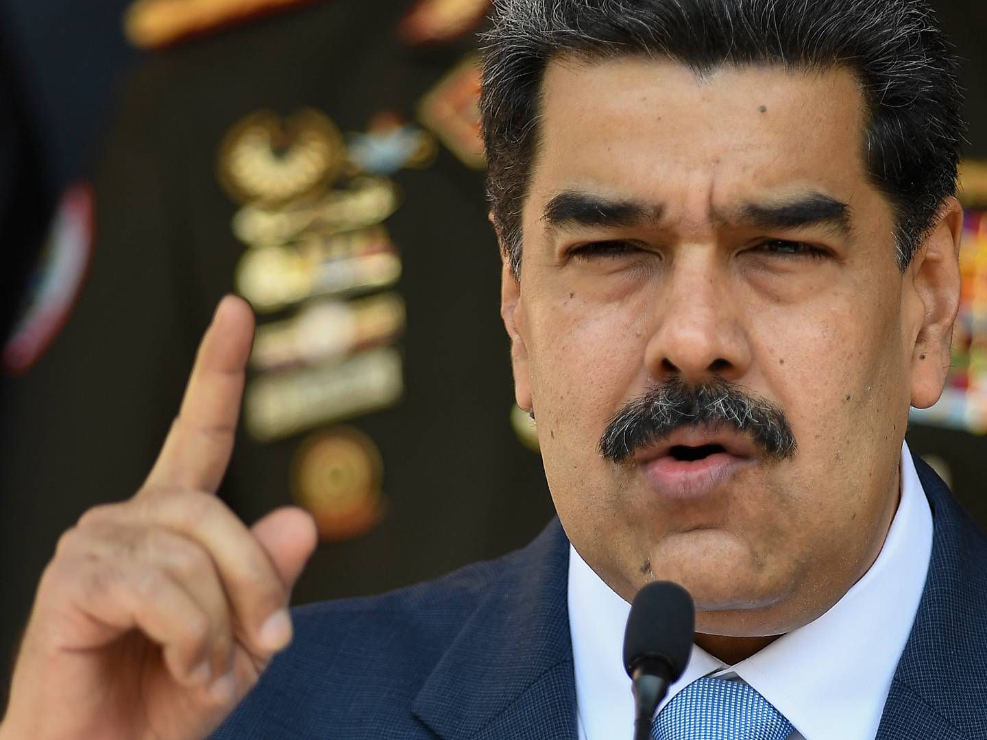 Only if the Venezuelan president ensures that the upcoming presidential election is democratic will the license to sell oil and gas be extended. | Photo: Matias Delacroix/AP/Ritzau Scanpix