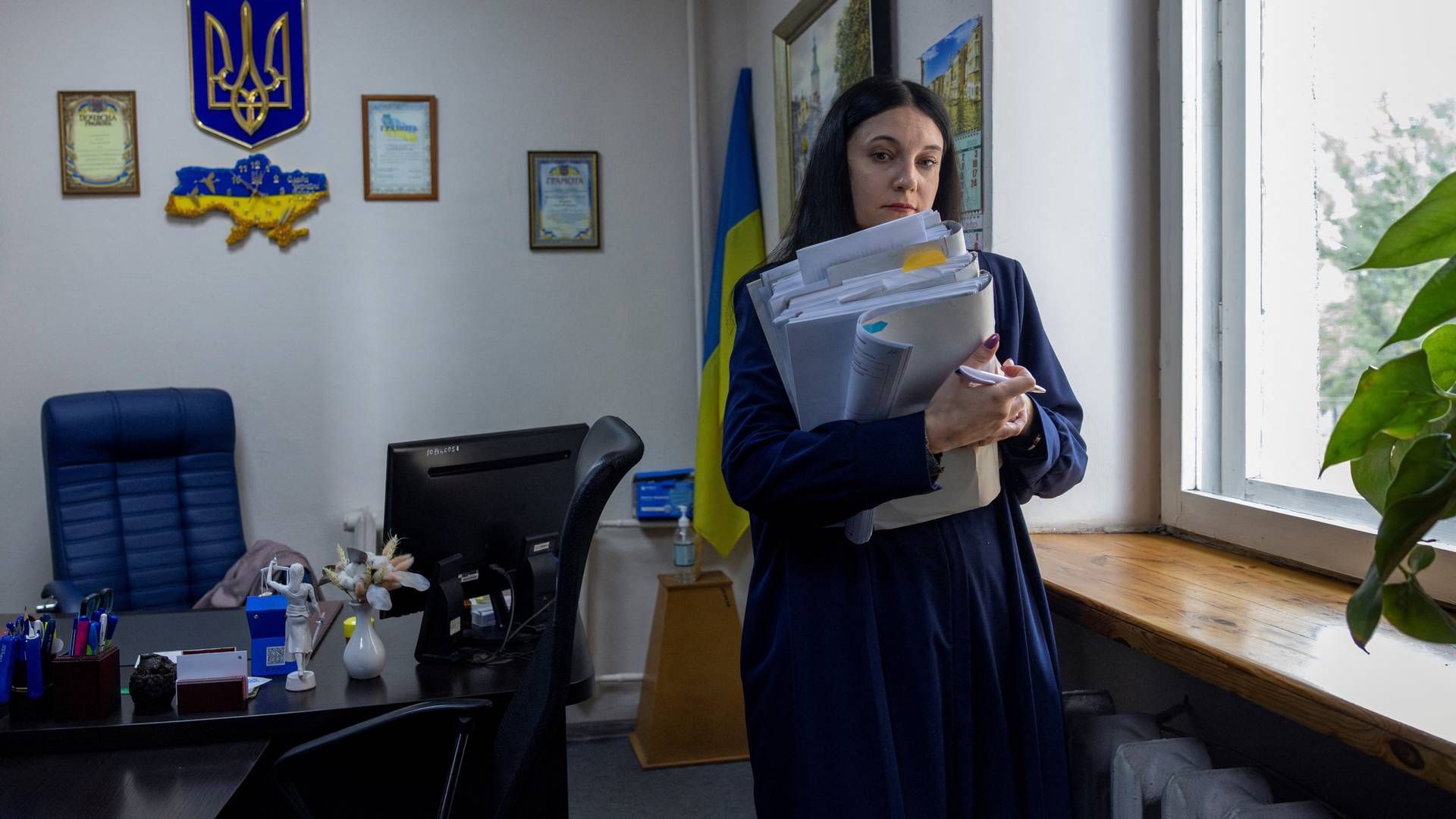 Vira Levko er dommer i hovedstaden Kiev. Når hun taler med kollegaer i udlandet om arbejdsbyrden, har de svært ved at forstå den store arbejdsbyrde, siger hun. | Foto: Thomas Peter