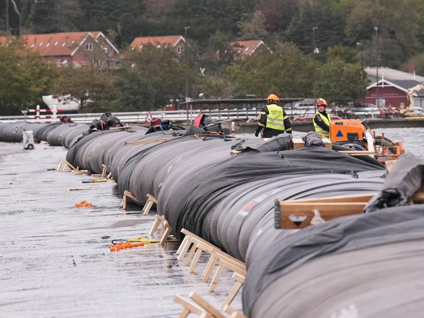 Sådan så det ud, da beredskabsstyrelsen sidste uge forberedte Aabenraa Havn til weekendens voldsomme vejr. | Foto: Claus Fisker/Ritzau Scanpix