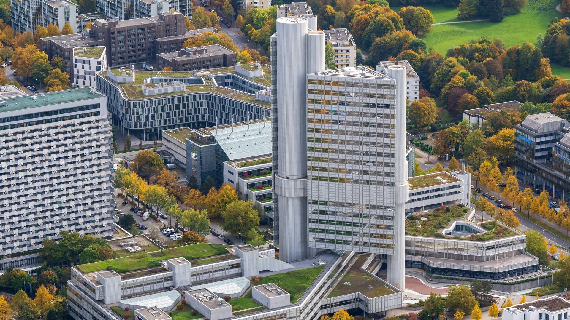 Die Münchener HVB-Zentrale aus dem Helikopter gesehen. | Foto: picture alliance/dpa | Peter Kneffel
