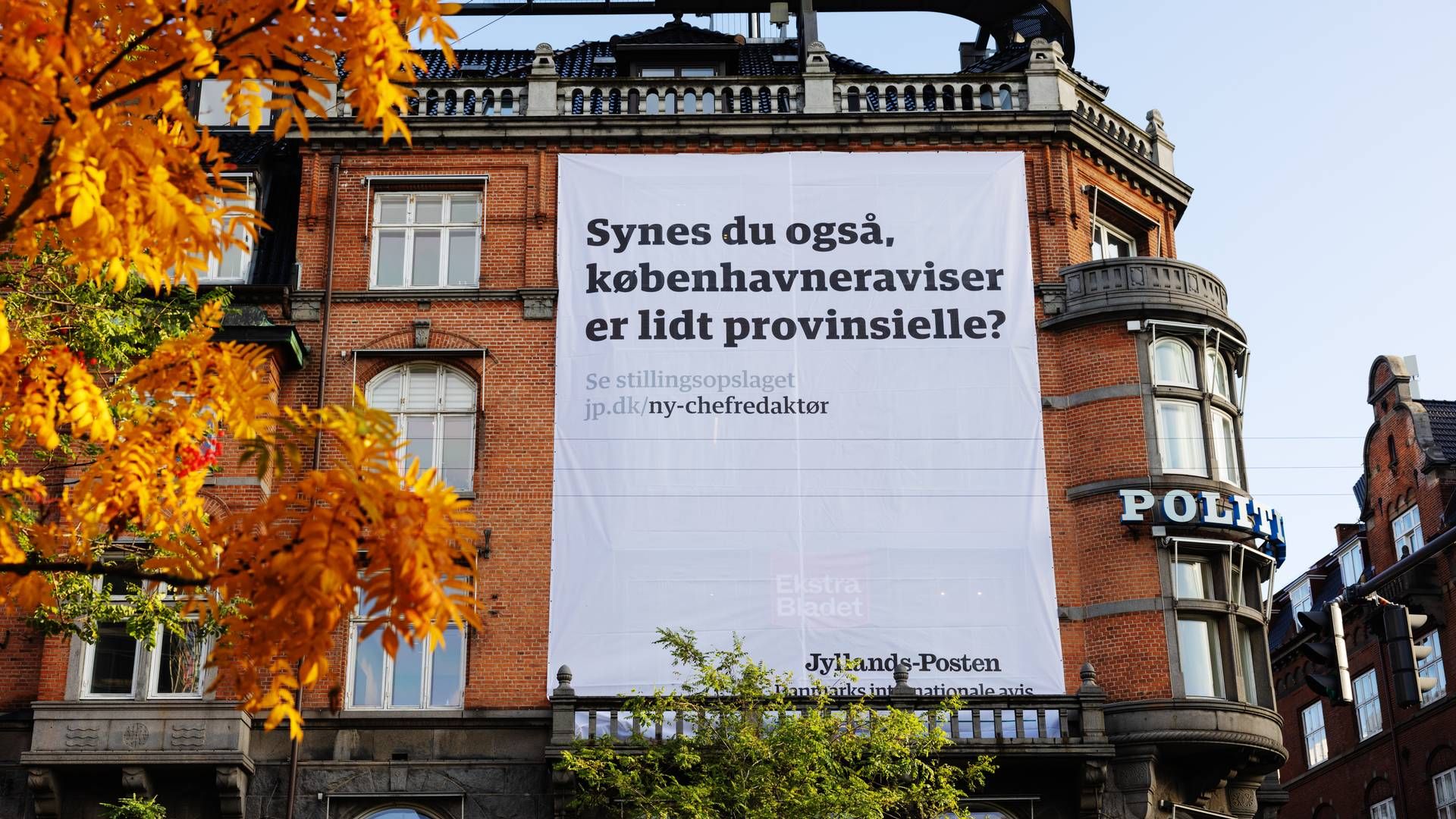 ”Med kampagnen ønsker vi at sende et tydeligt signal om ambitionsniveauet for Jyllands-Posten," siger marketingchef på mediet om ny atypisk rekrutteringskampagne. | Foto: Gregers Tycho