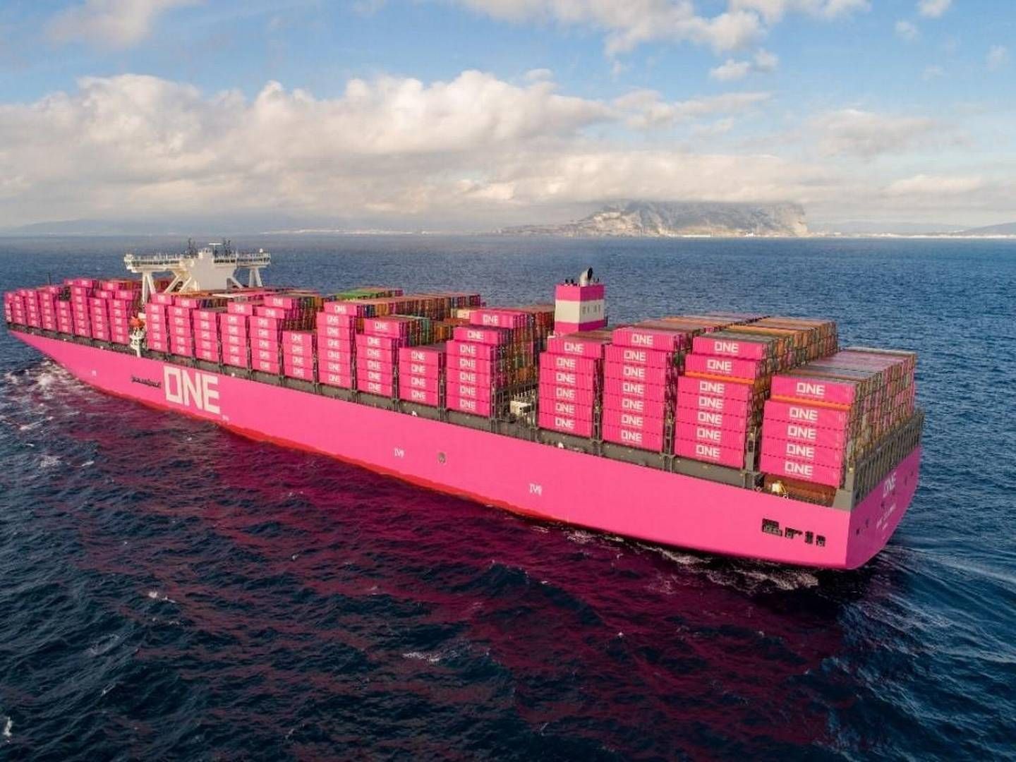 "The supply-demand balance softened due to an increase of newly built vessels, and short-term freight rate levels did not sustain their upward trend,” reads a statement in the quarterly report. | Photo: Pr / Ocean Network Express