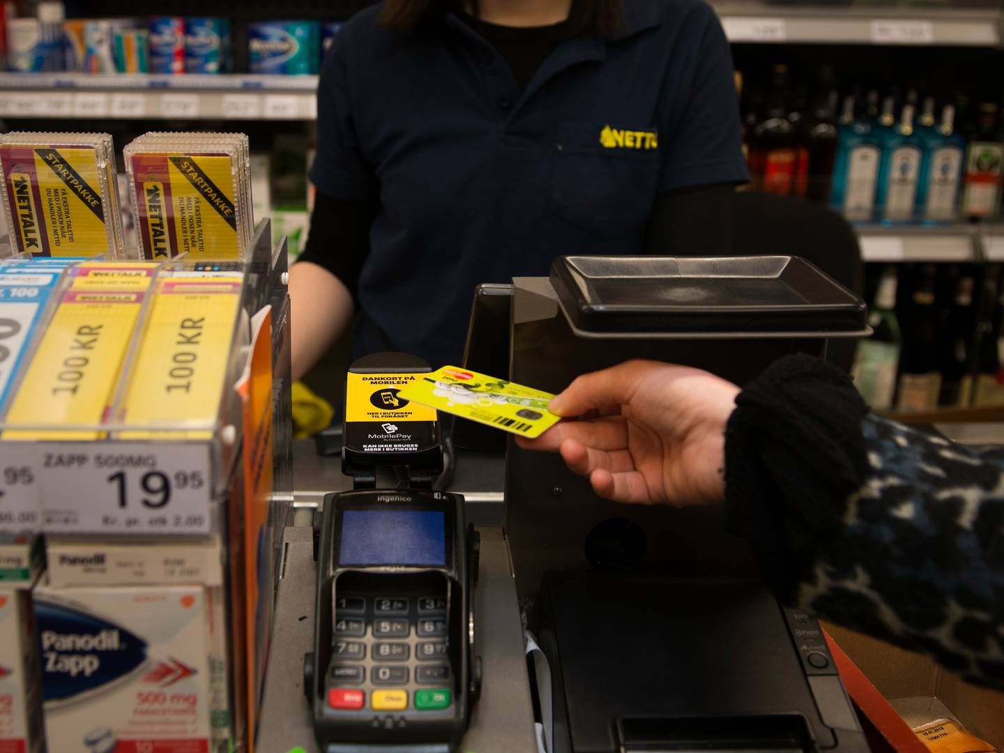 Flere kæder i Norge vil fremover tilbyde mobilbetaling i butikkerne, hvilket på sigt kan mindske antallet af betalinger med kort. | Foto: Kenneth Lysbjerg Koustrup