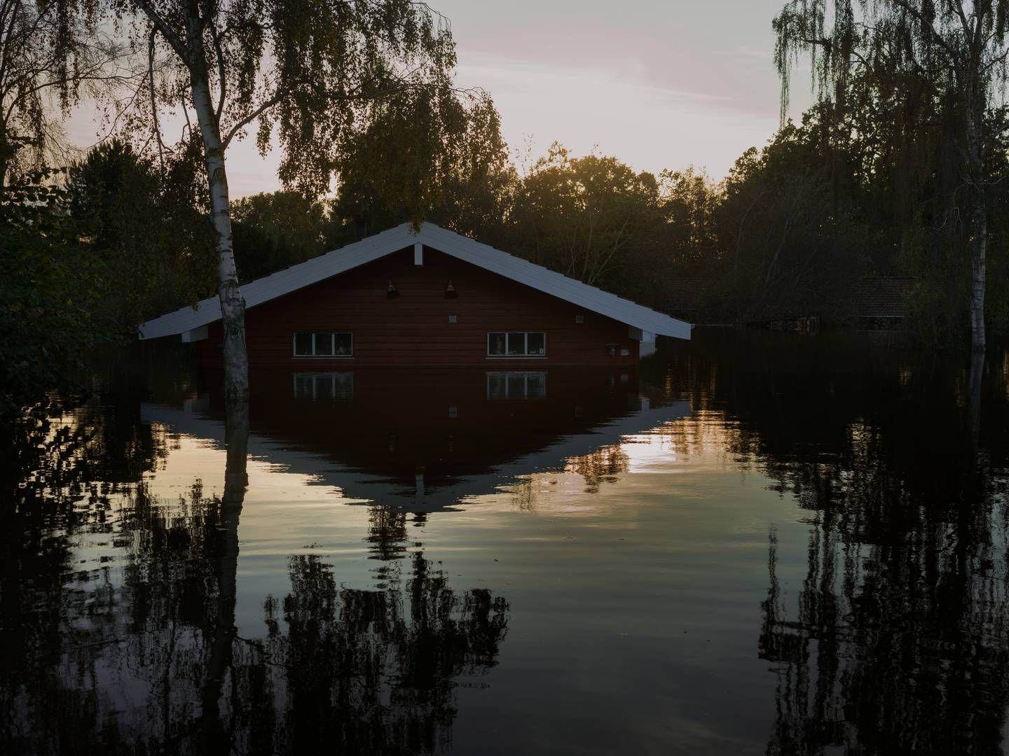 Danmark var 20.-21. oktober ramt af storm og høj vandstand mange steder i landet. Det har ført til travlhed i forsikringsselskaberne, der dog ikke har været hurtige nok ifølge erhvervsminister Morten Bødskov. | Foto: Mads Nissen