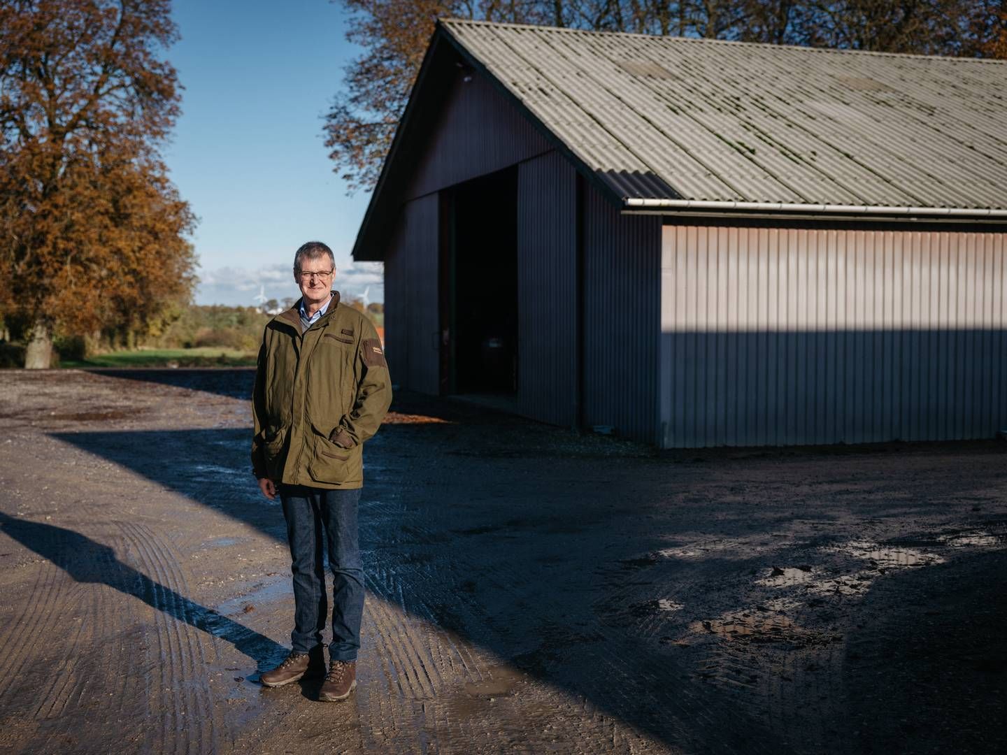 Fra en fuld kalender - blandt andet med forestående aflæggelse af Danish Crowns regnskab om under to uger - står Erik Bredholt nu med en markant mere fri hverdag på sit landbrug.