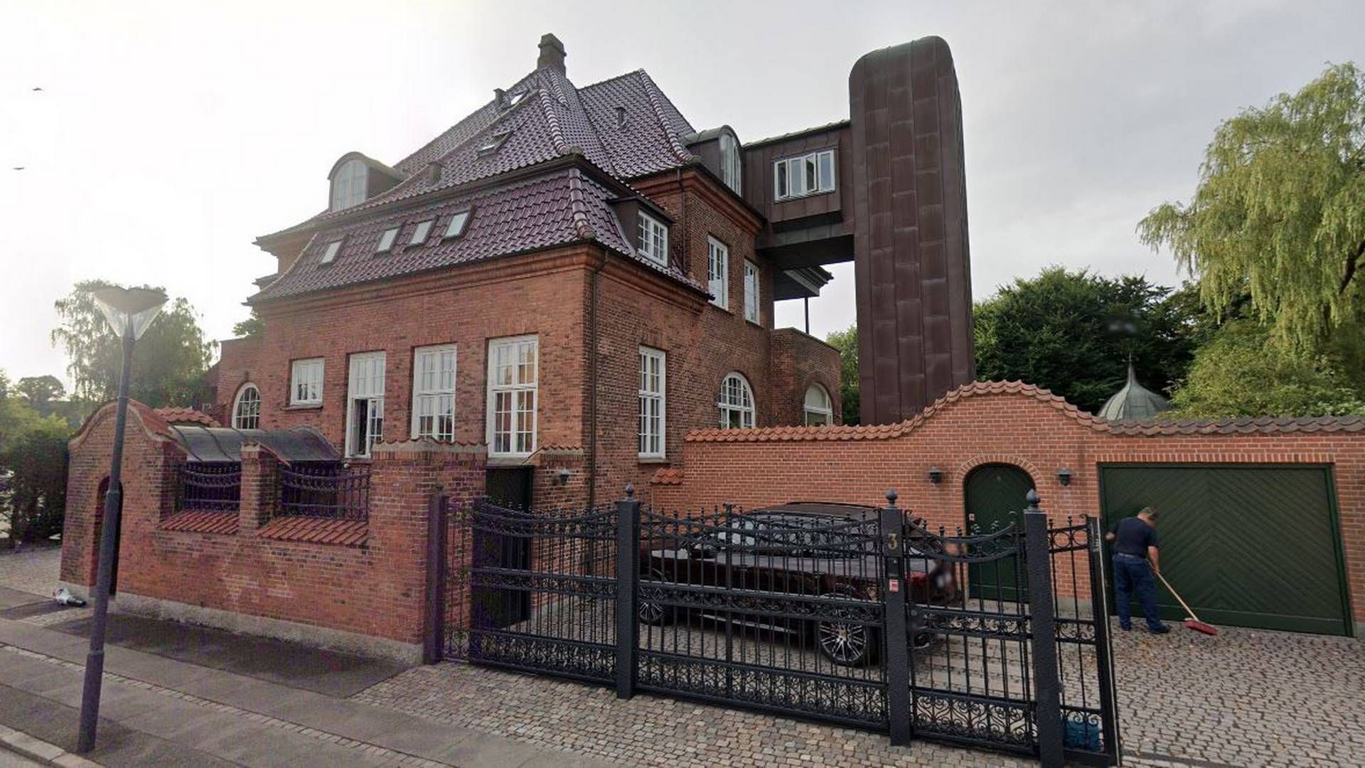 De Forenede Ejendomsselskaber holder til i denne bygning i ambassadekvarteret mellem Østerbro og Hellerup. | Foto: Google Maps