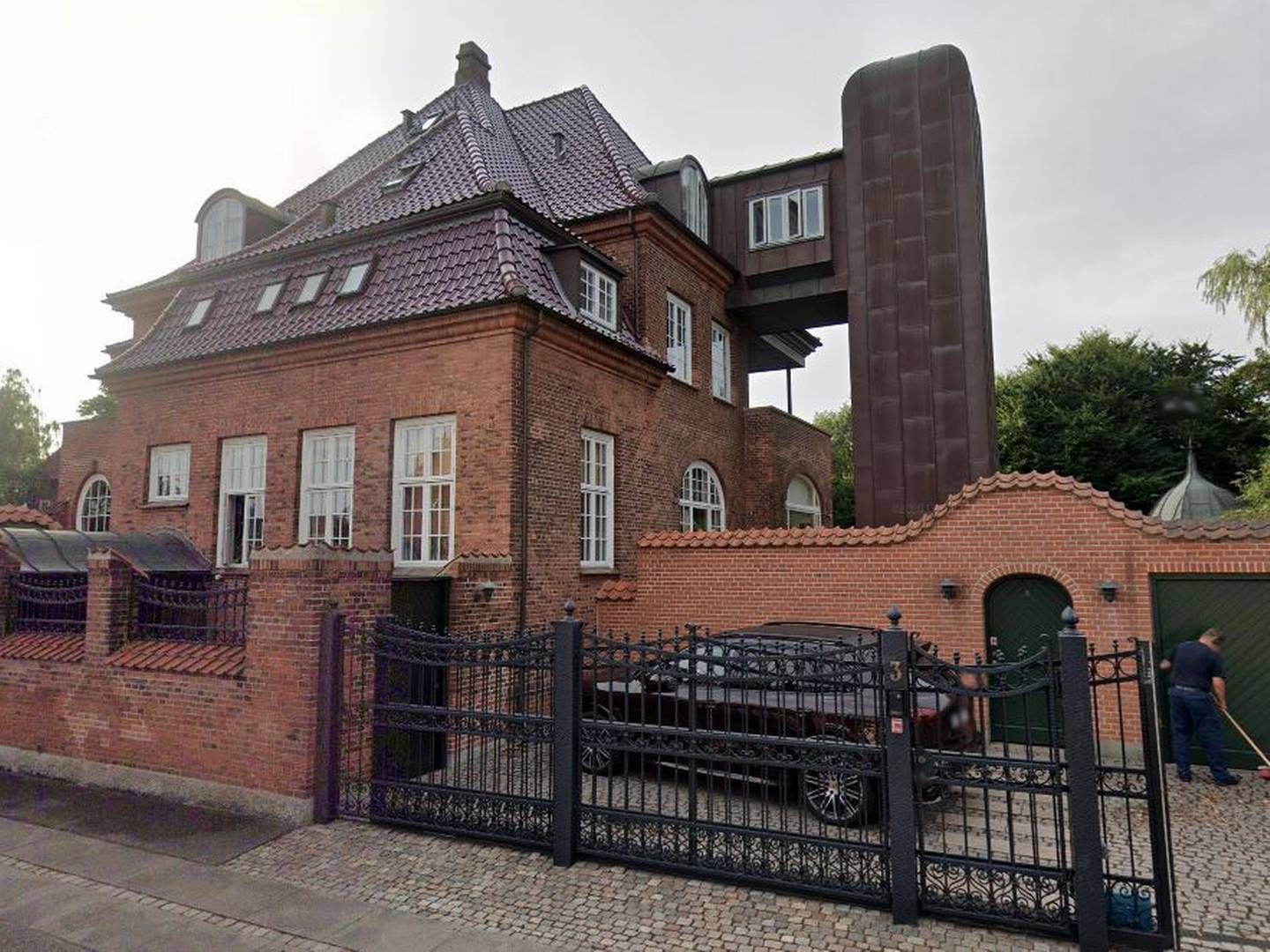De Forenede Ejendomsselskaber holder til i denne bygning i ambassadekvarteret mellem Østerbro og Hellerup. | Foto: Google Maps