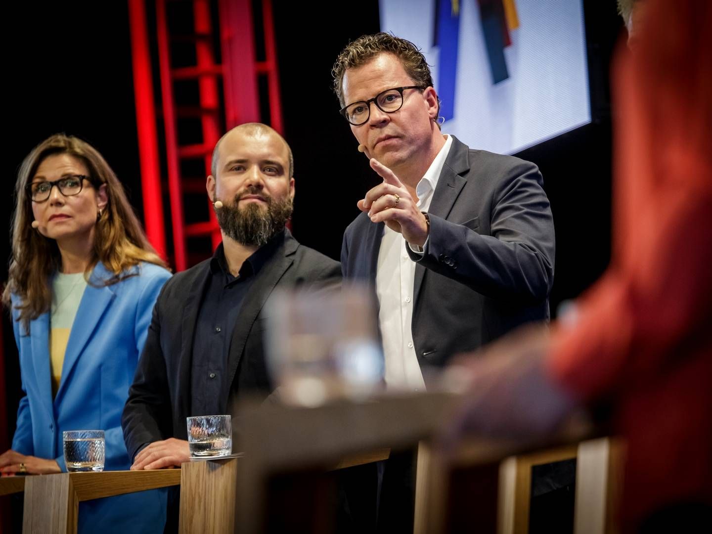 Members of the European Parliament Pernille Weiss (left) and Morten Helveg Petersen (right) hope that the government will step up to the plate so that Denmark can take on the responsibility for control. (ARCHIVE) | Photo: Mads Nissen