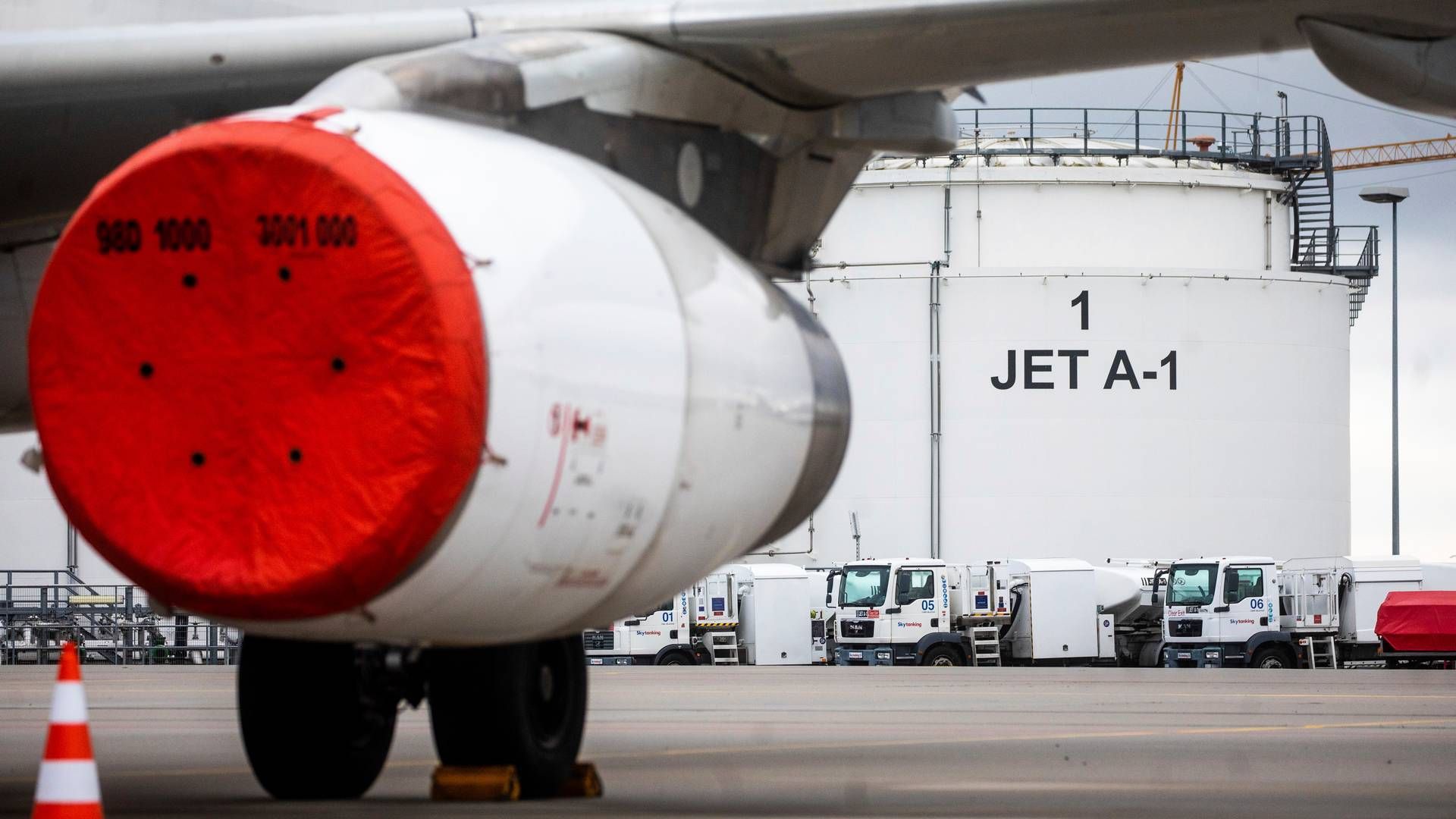 Prisen for flybrændstof er de seneste måneder skudt i vejret. | Foto: Christoph Schmidt/AP/Ritzau Scanpix