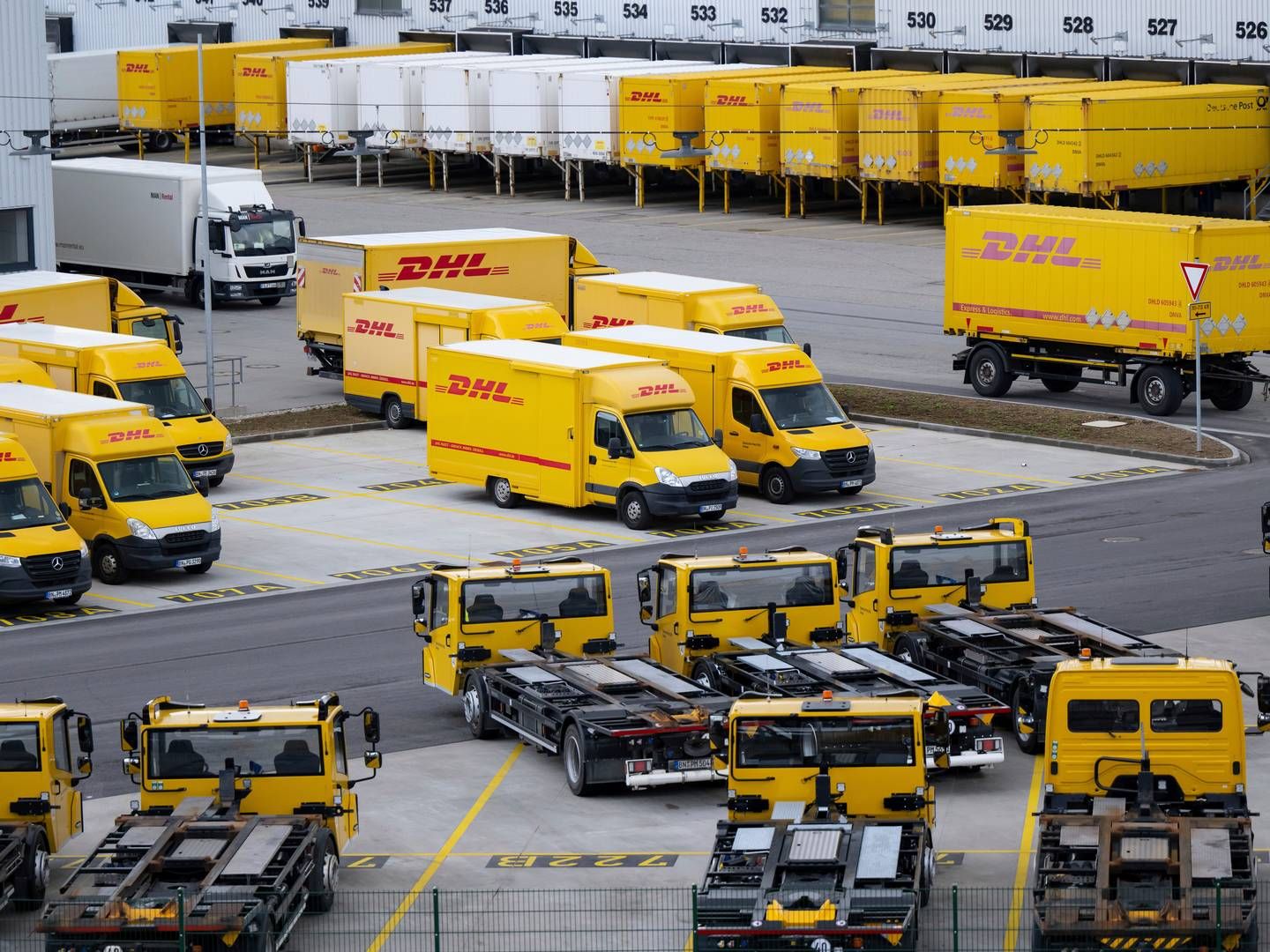 ”In terms of the stock, we prefer DHL because virtually all five business legs are currently performing well with the supply chain having already resumed growth,” says Parash Jain, HSBC’s transportation and shipping equity analyst.
