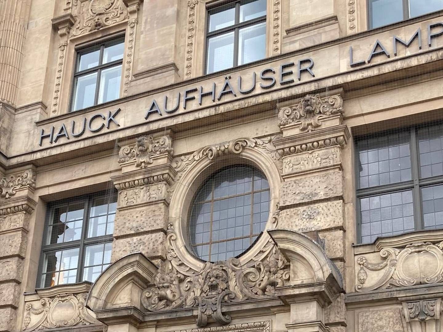 Hauck Aufhäuser Lampe - Das Plus steht vor vielen Bilanzziffern für2023. | Foto: HAL