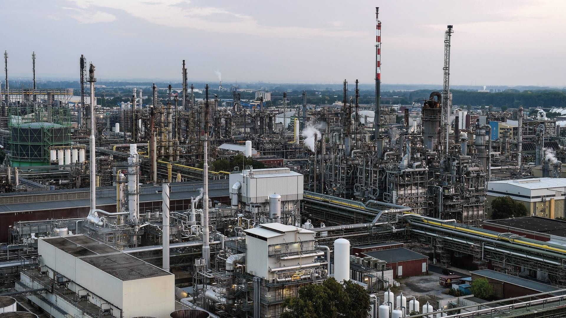 BASF's fabrikskompleks i Ludwigshafen er interesseret i store mængder brint fra vedvarende energi og er medunderskriver på en deklaration, hvor tyske industrigiganter slår fast, at de gerne vil aftage grøn dansk brint | Photo: Basf/pr