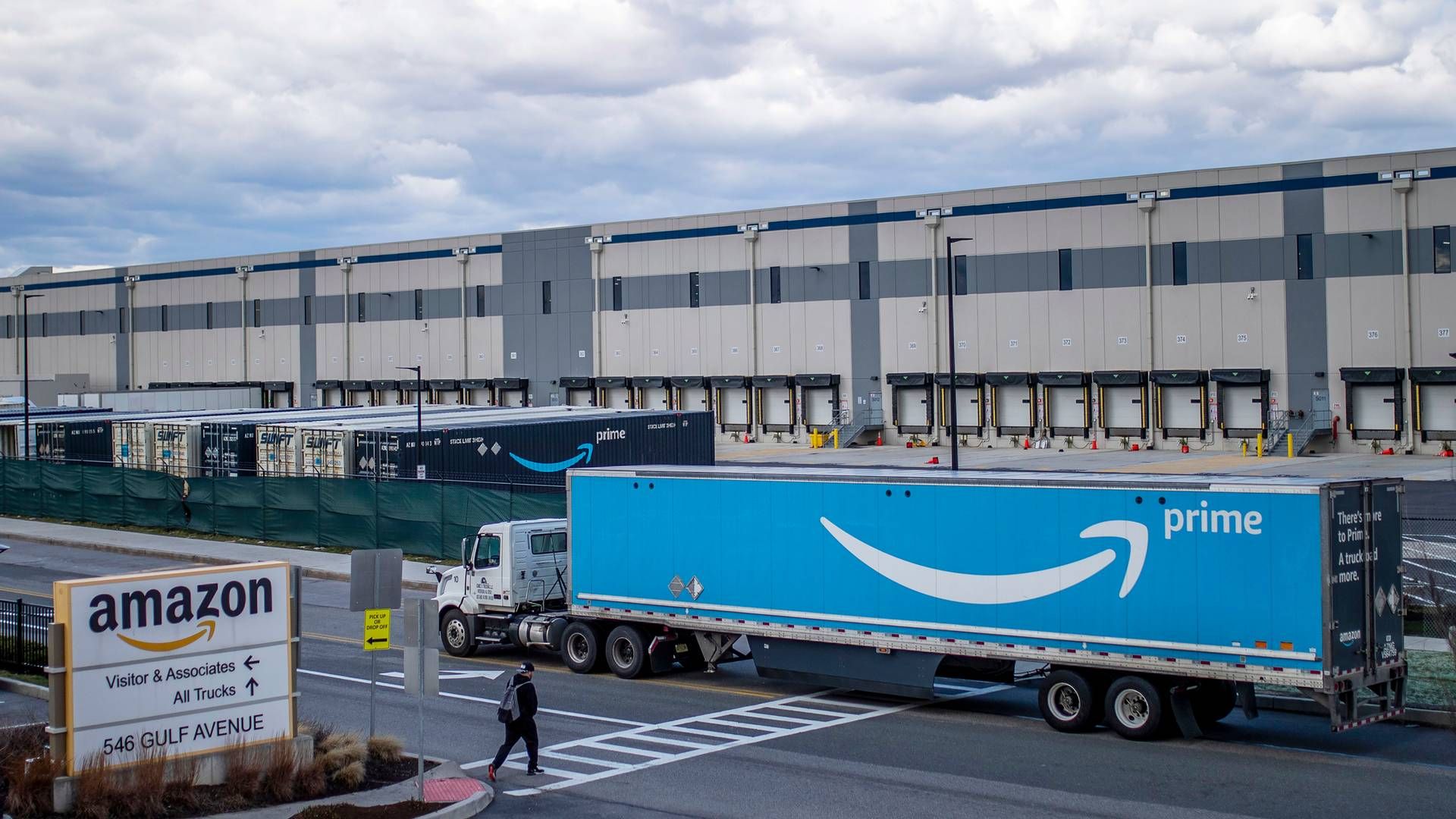 Amazon forventer at levere 5,9 mia. pakker i sine egne køretøjer i USA i 2023. | Foto: Eduardo Munoz Avarez/AP/Ritzau Scanpix