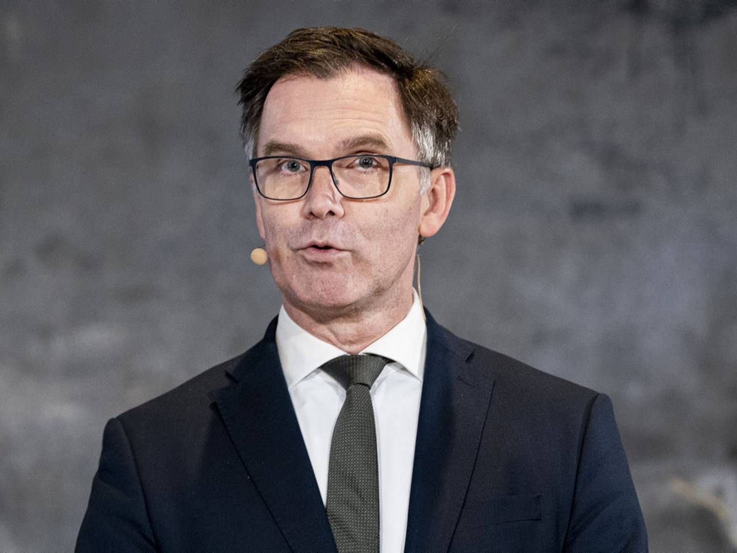 Peter Møllgaard, formand for Klimarådet, mener at et nyt dansk mål for udledninger i udlandet kan bane vejen for mere omstilling af skibe og fly. | Foto: Liselotte Sabroe/ritzau Scanpix