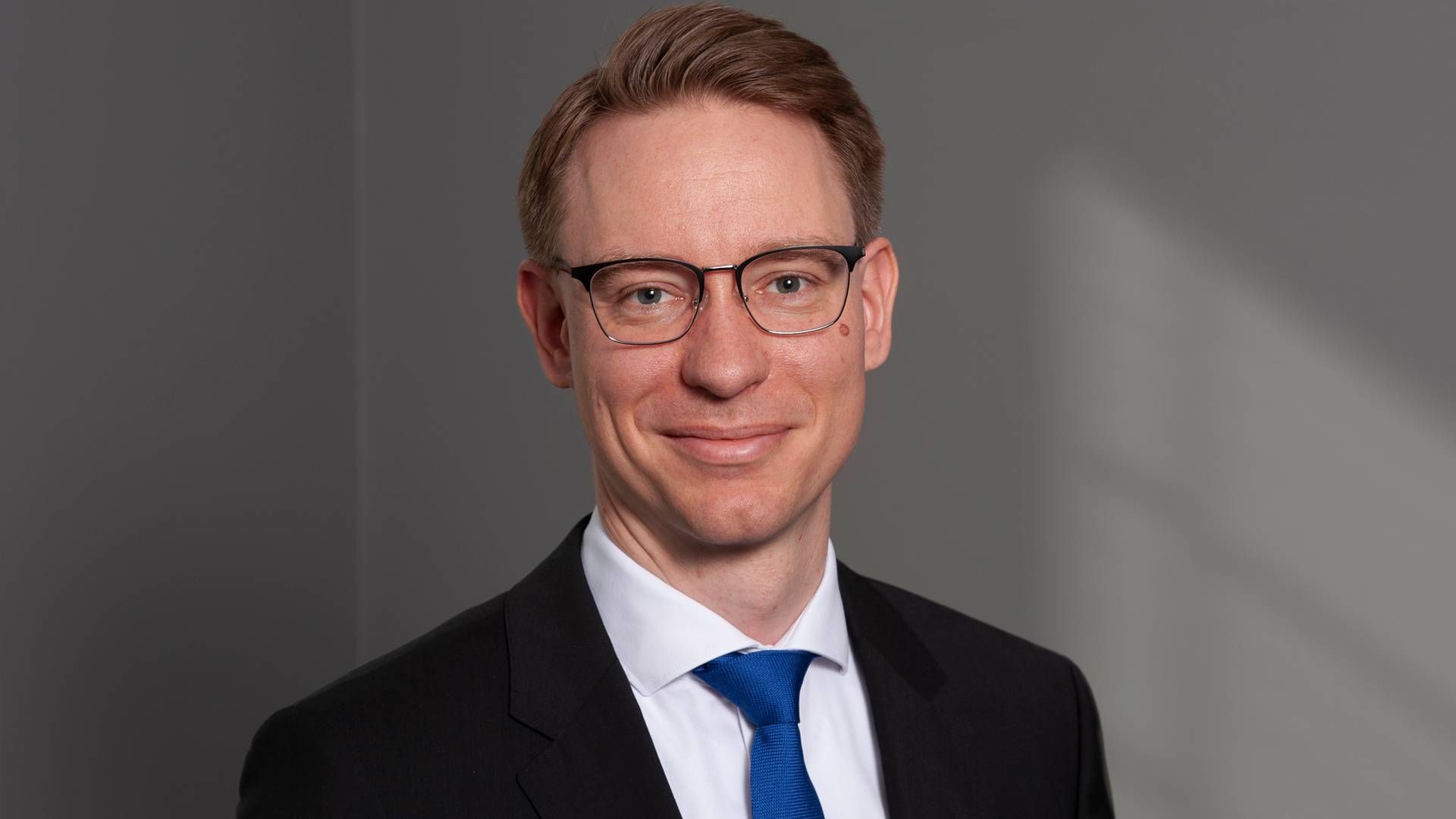 Claus Pedersen rådgiver både private og offentlige klienter i forbindelse med entreprisekontrakter, byggesager og tvister. | Foto: Anja Asmussen