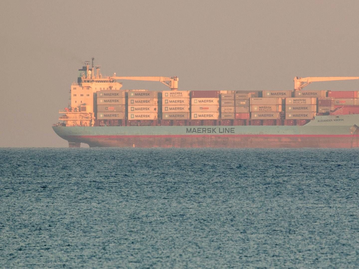 Et Mærsk-containerskib, som dog ikke er et af de omtalte skibe, som får ændret sejlplan på grund af konflikt i Mellemøsten.