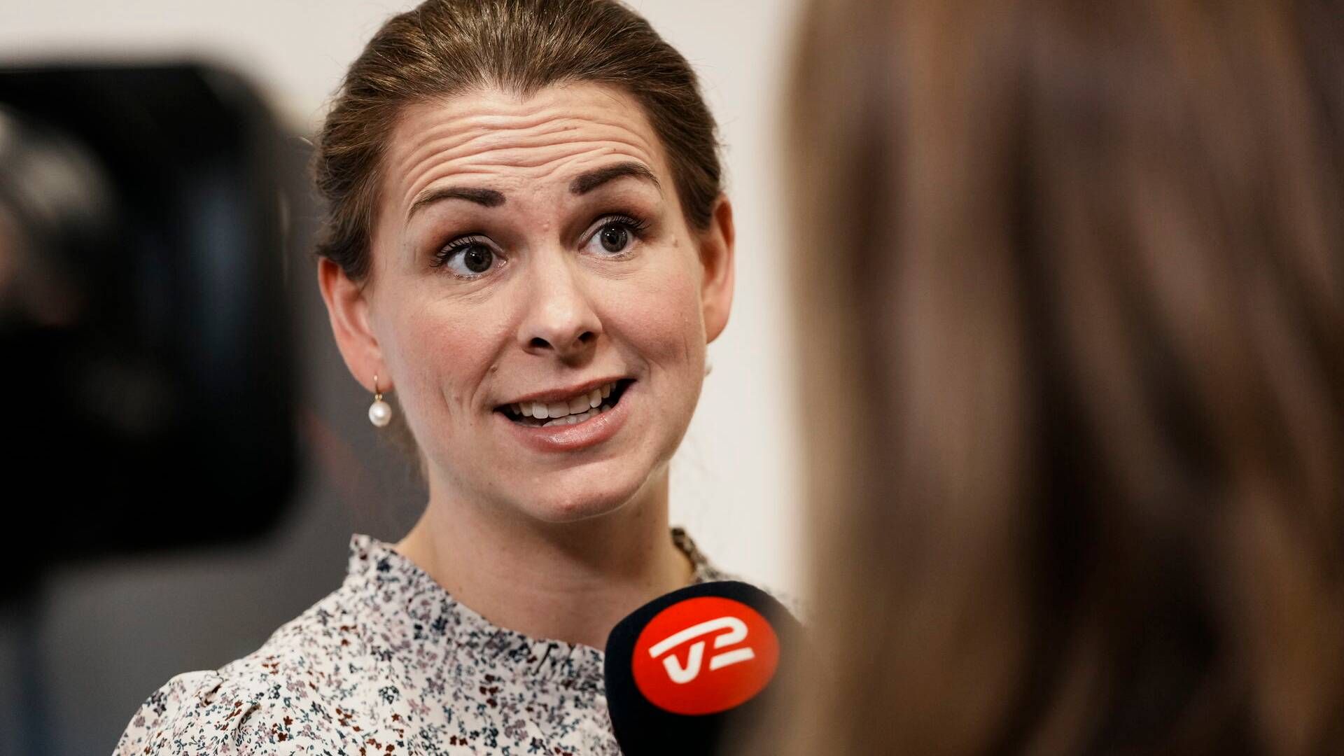 Formand for Rigsrevisionen, Mette Abildgaard (K) udtaler sig til TV2 efter offentliggørelsen af en rapport, der nævner kritik af 7 samfundskritiske it-systemer. | Foto: Thomas Traasdahl/Ritzau Scanpix