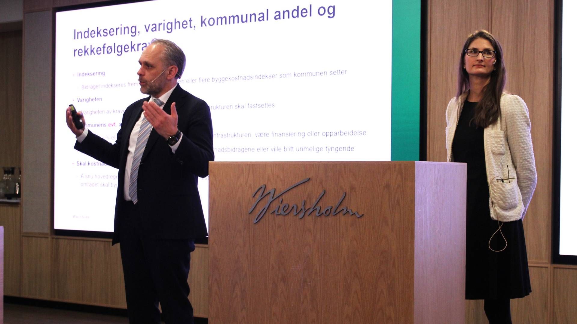 NY MODELL: Ståle O. Meleng og Natasja Plur presenterte lovforslaget på et frokostseminar onsdag. | Foto: Henrik Hornnæss