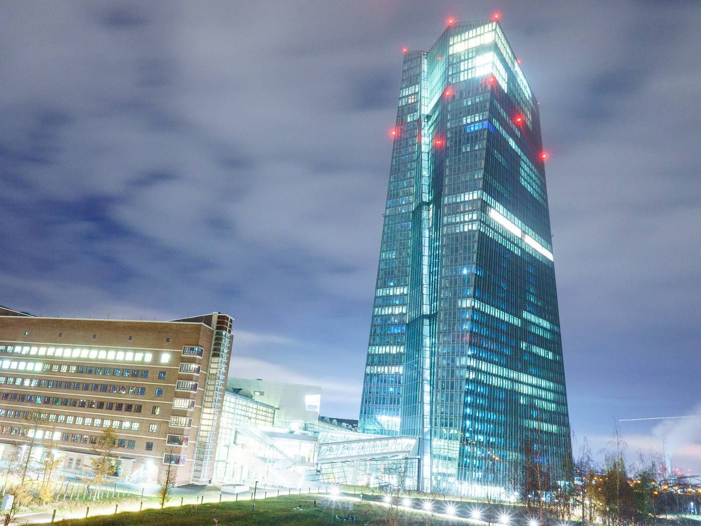 Die EZB-Zentrale in Frankfurt. | Foto: picture alliance/dpa | Andreas Arnold