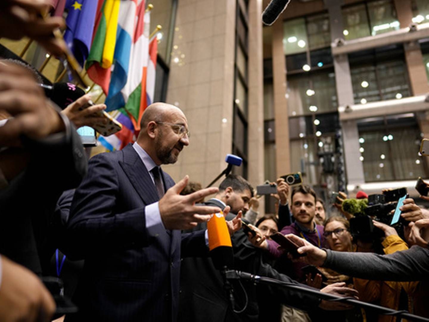 STRAMMER TIL: EU-president Charles Michel i Brussel torsdag. Unionen har kommet med en tolvte sanksjonspakke mot Russland. | Foto: Virginia Mayo / AP / NTB