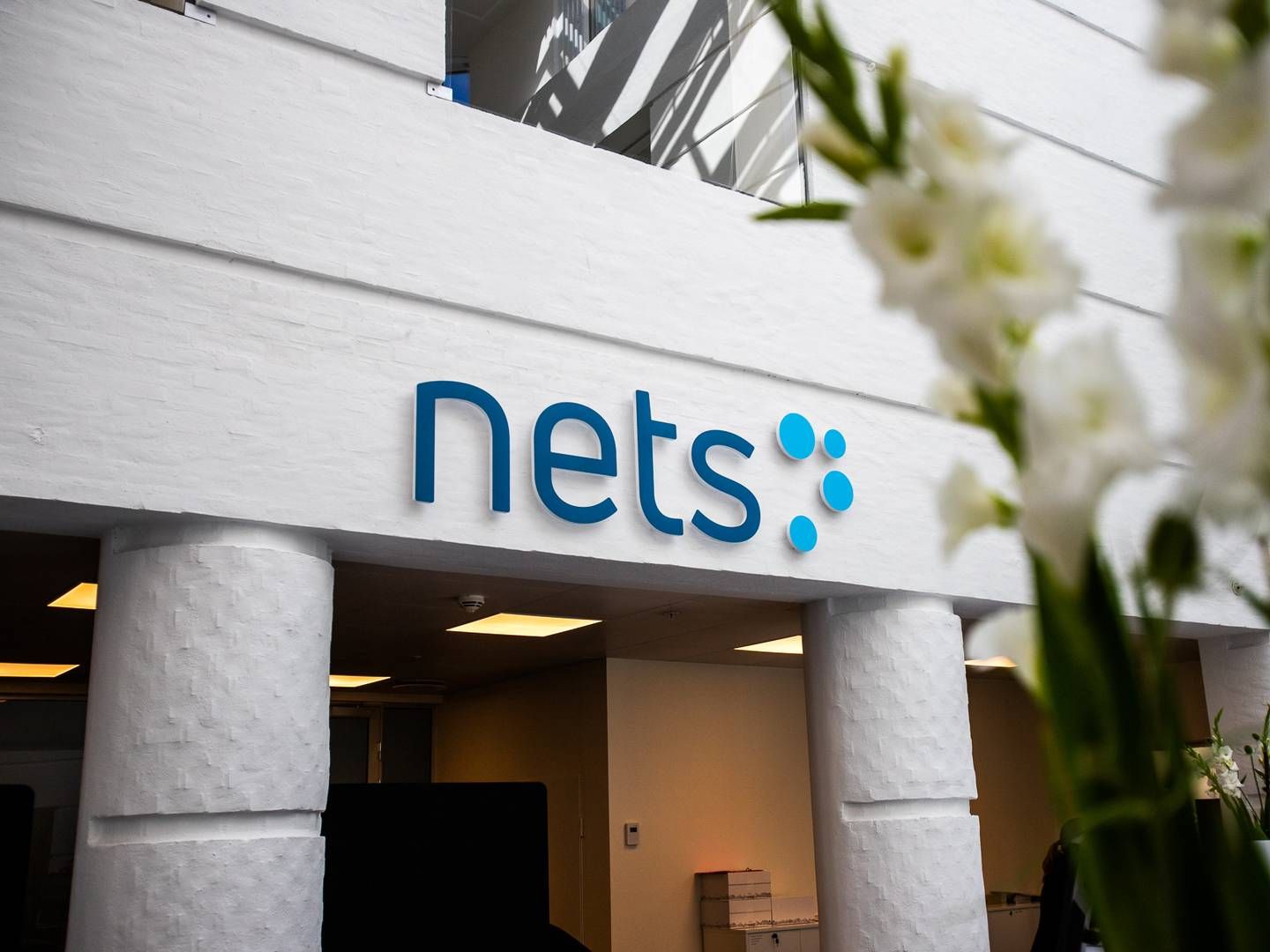 Nets og Flatpay har en længere konflikt bag sig. I dag er der afsagt kendelse i den ene af to søgsmål. | Foto: Nets / Pr