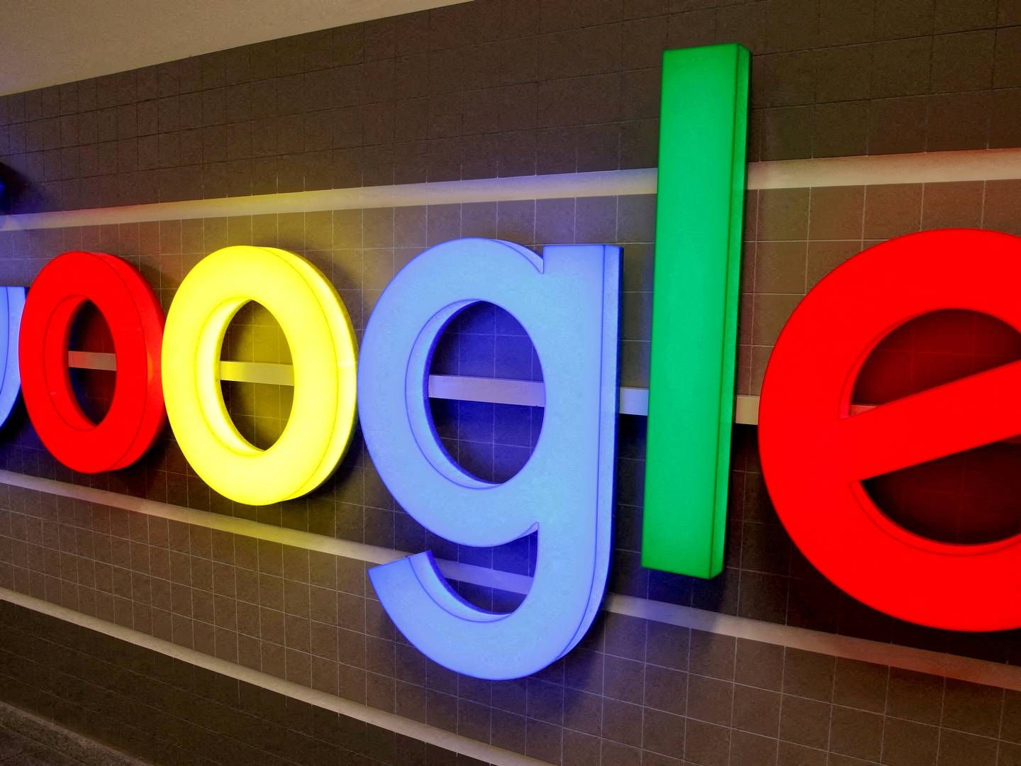 Google åbner op for større konkurrence i sin app-butik Google Play. | Foto: Arnd Wiegmann