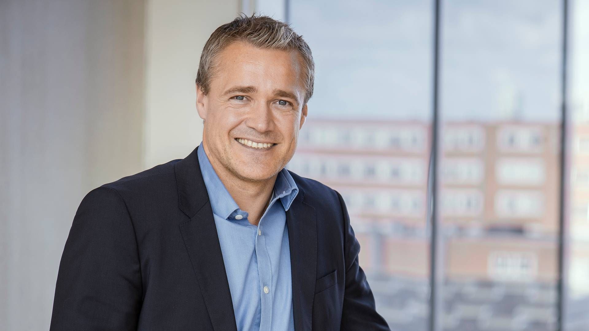 Mikael Østervig Andersen er ny bankdirektør i Lægernes Bank.