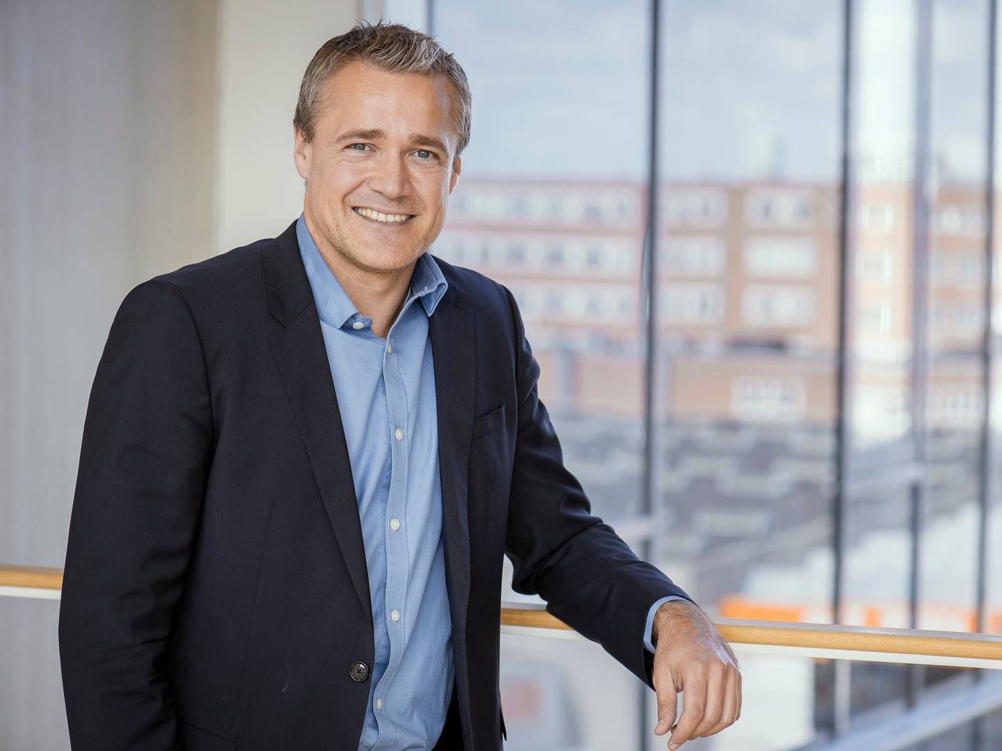 Mikael Østervig Andersen er ny bankdirektør i Lægernes Bank.
