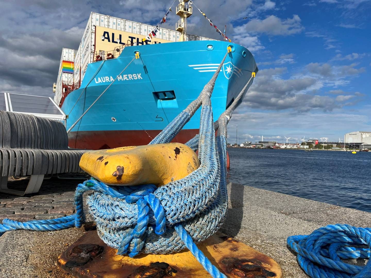 Laura Mærsk, der i september 2023 blev navngivet i København, er verdens første metanol-drevne containerskib.