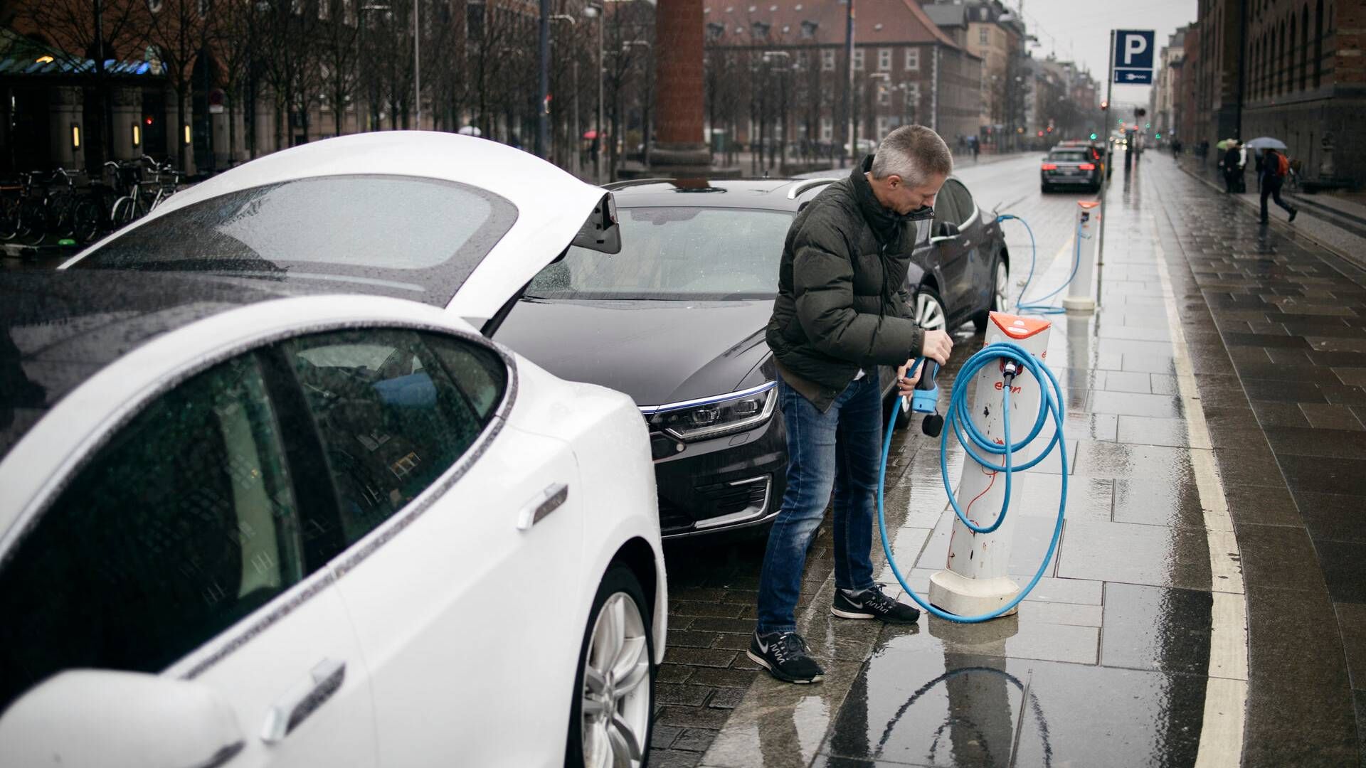 Det er blandt andet elbilernes vægt, som øger omkostningerne til dæk. | Foto: Mikkel Hørlyck/Ritzau Scanpix