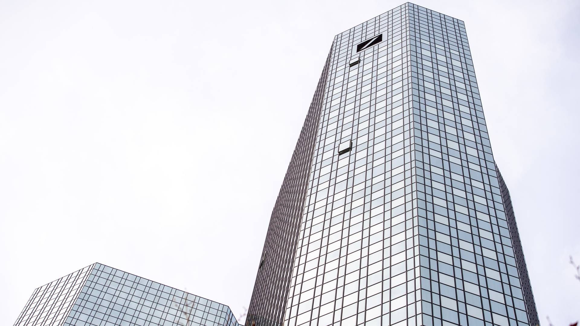 Der Deutsche Bank Tower in Frankfurt. | Foto: picture alliance / SvenSimon | Elmar Kremser/SVEN SIMON