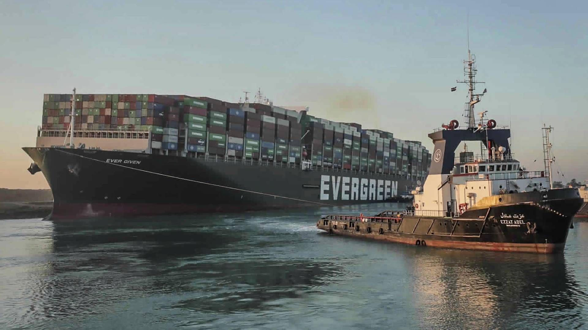 Shipping i Suezkanalen i Egypt, Afrika. | Foto: AP