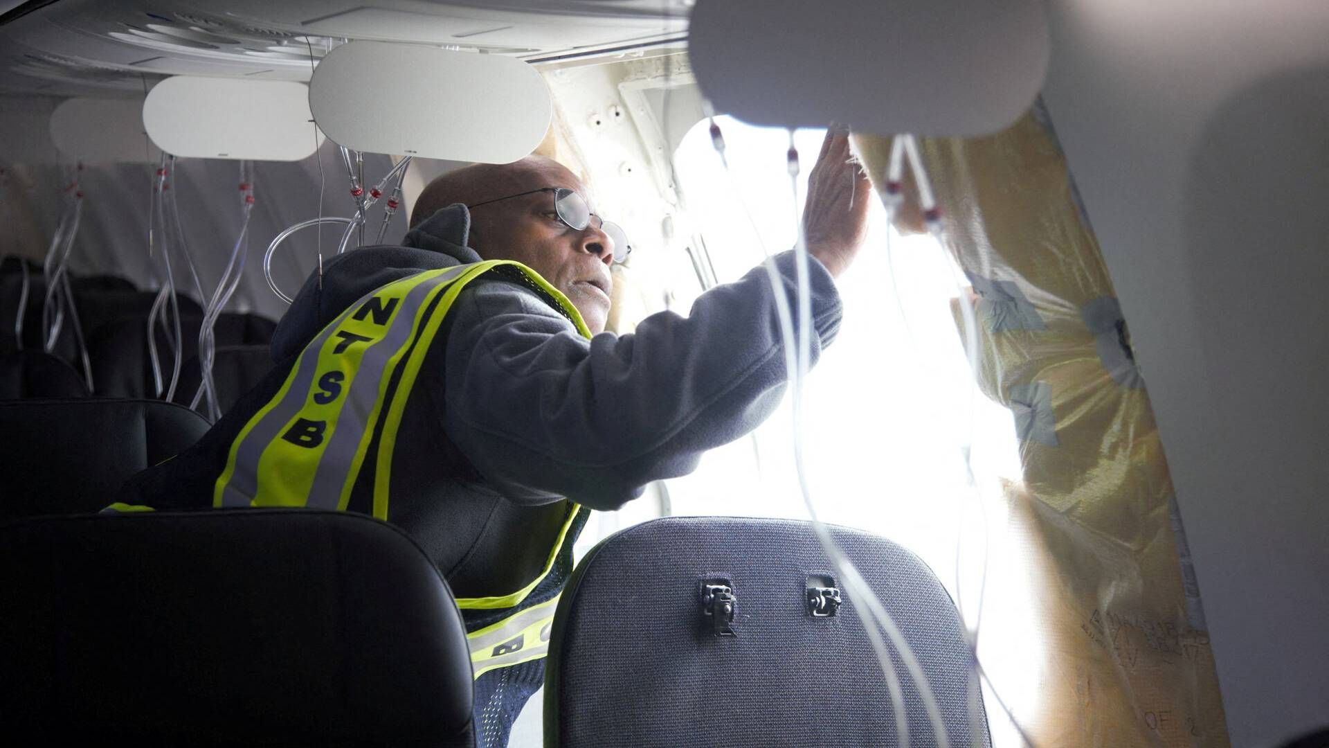 Et sidepanel faldt i weekenden ud af et Boeing-fly, mens flyet var i luften. | Foto: Ntsb/Reuters/Ritzau Scanpix