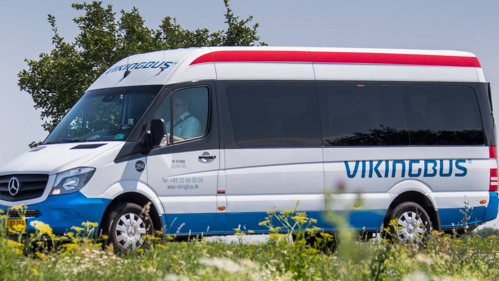 Vikingbus overtager det nordsjællandske busselskab FHB. | Foto: Vikingbus Pr
