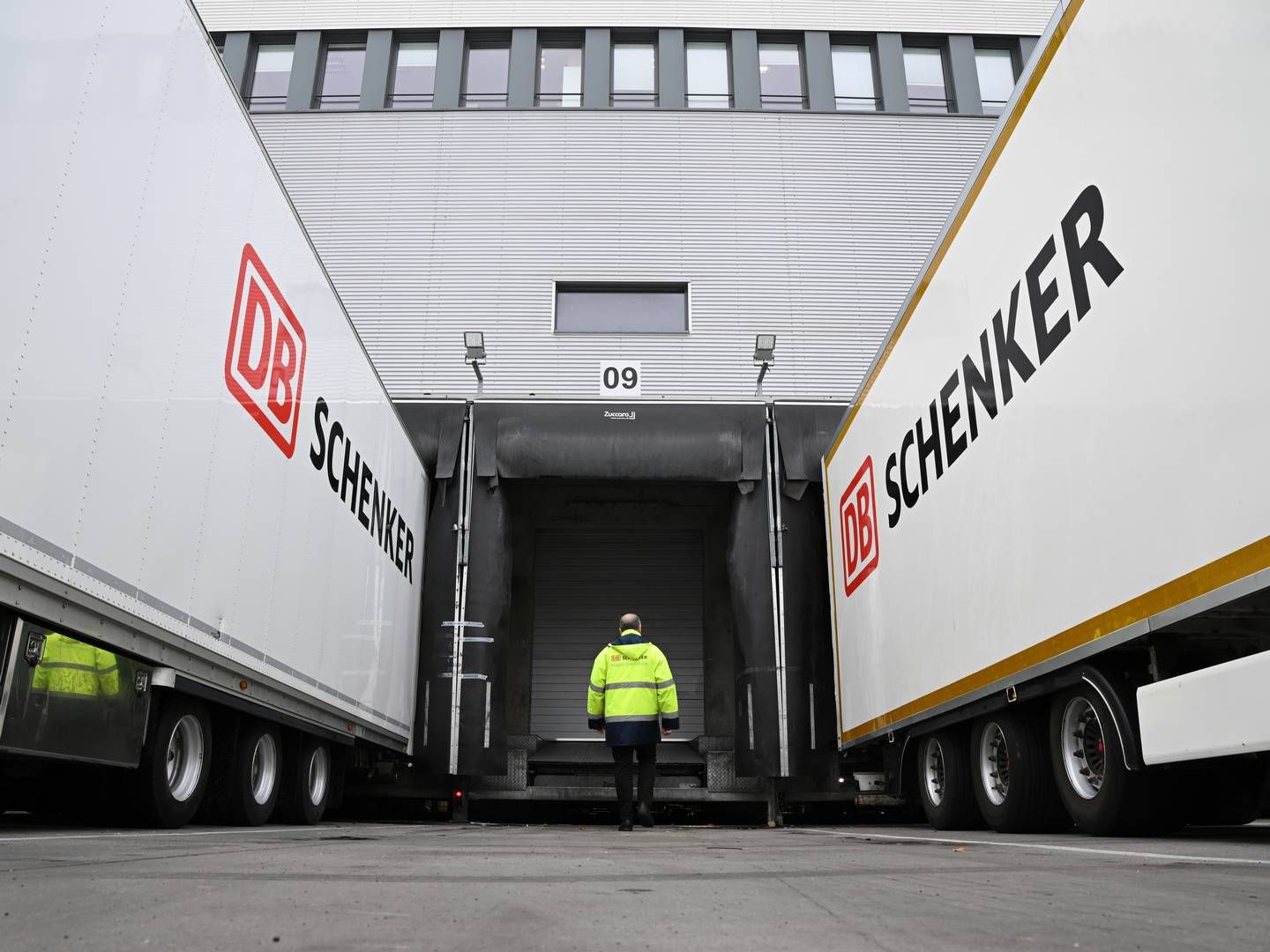 Tyske DB Schenker, der er en af verdens største speditørselskaber, er officielt sat til salg. | Foto: Arne Dedert/AP/Ritzau Scanpix