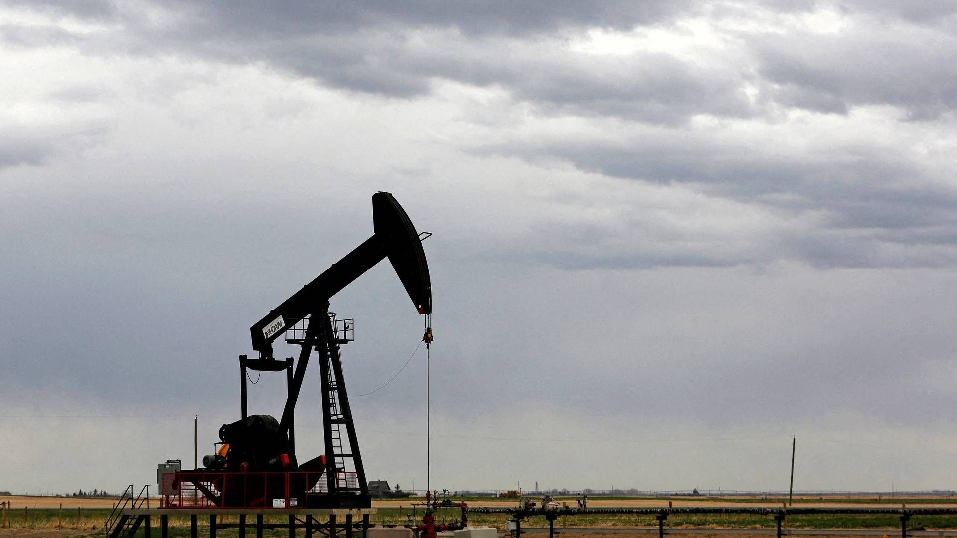 I USA’s tredjemest olieproducerende stat, North Dakota, er en del af olieproduktionen startet igen efter vejrrelaterede afbrydelser. Produktionen er dog svækket med 300.000 tønder pr. dag. | Foto: Todd Korol