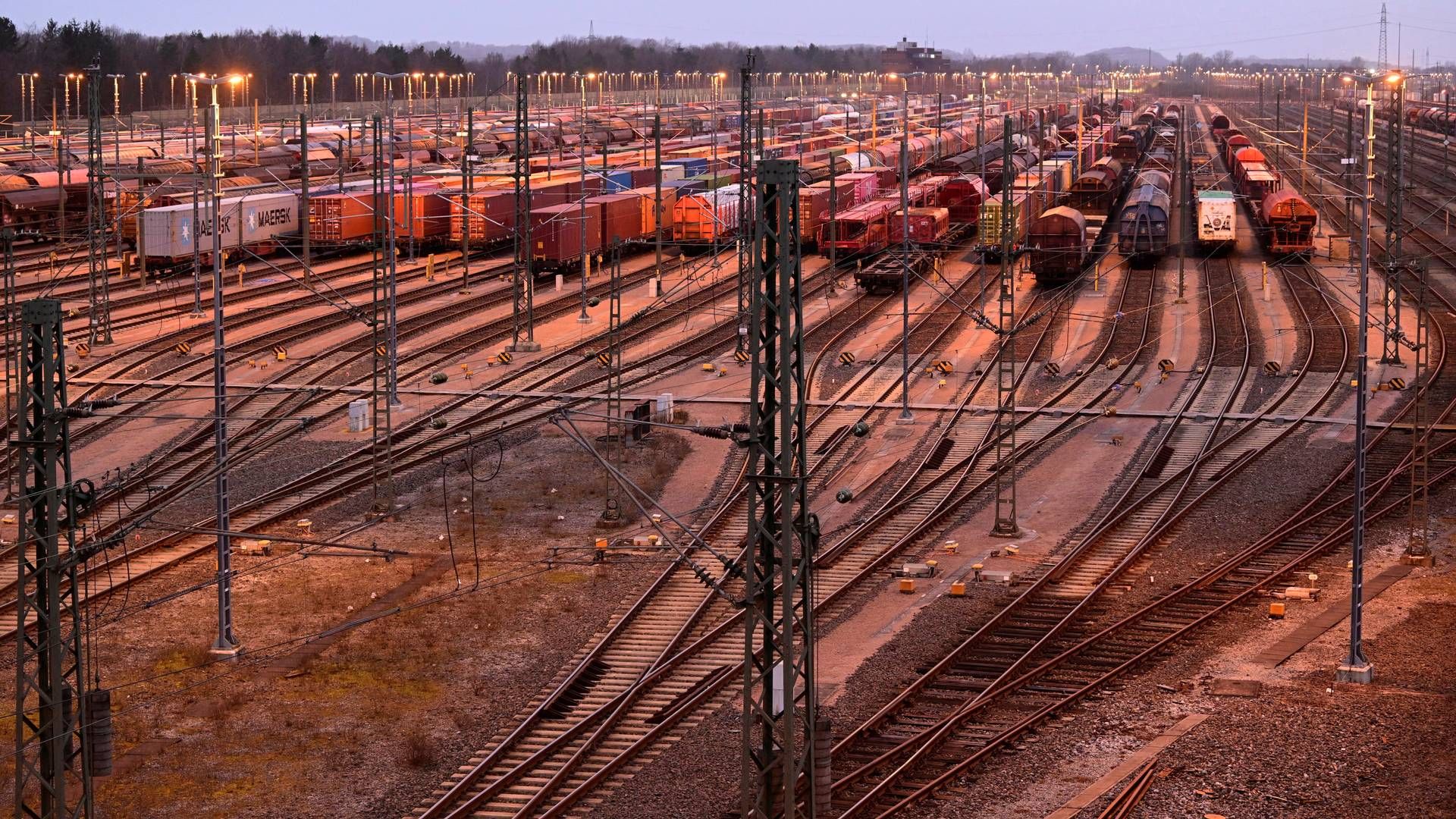 De tyske jernbaner ligger stille på grund af strejke. Her er det jernbanevogne på en godsbanegård i Hamborg. | Foto: Fabian Bimmer/Reuters/Ritzau Scanpix