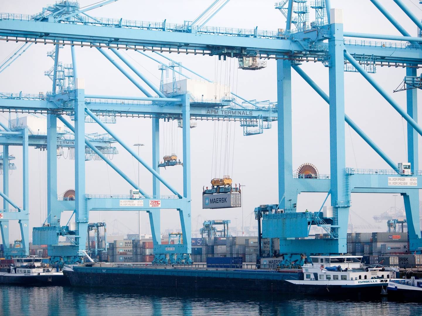 Der er blandt andet blevet afsat 157 mio. euro til Rotterdam Havn, hvor planerne er at bygge en importterminal og en undervandledning. | Foto: Mie Brinkmann/Politiken/Ritzau Scanpix