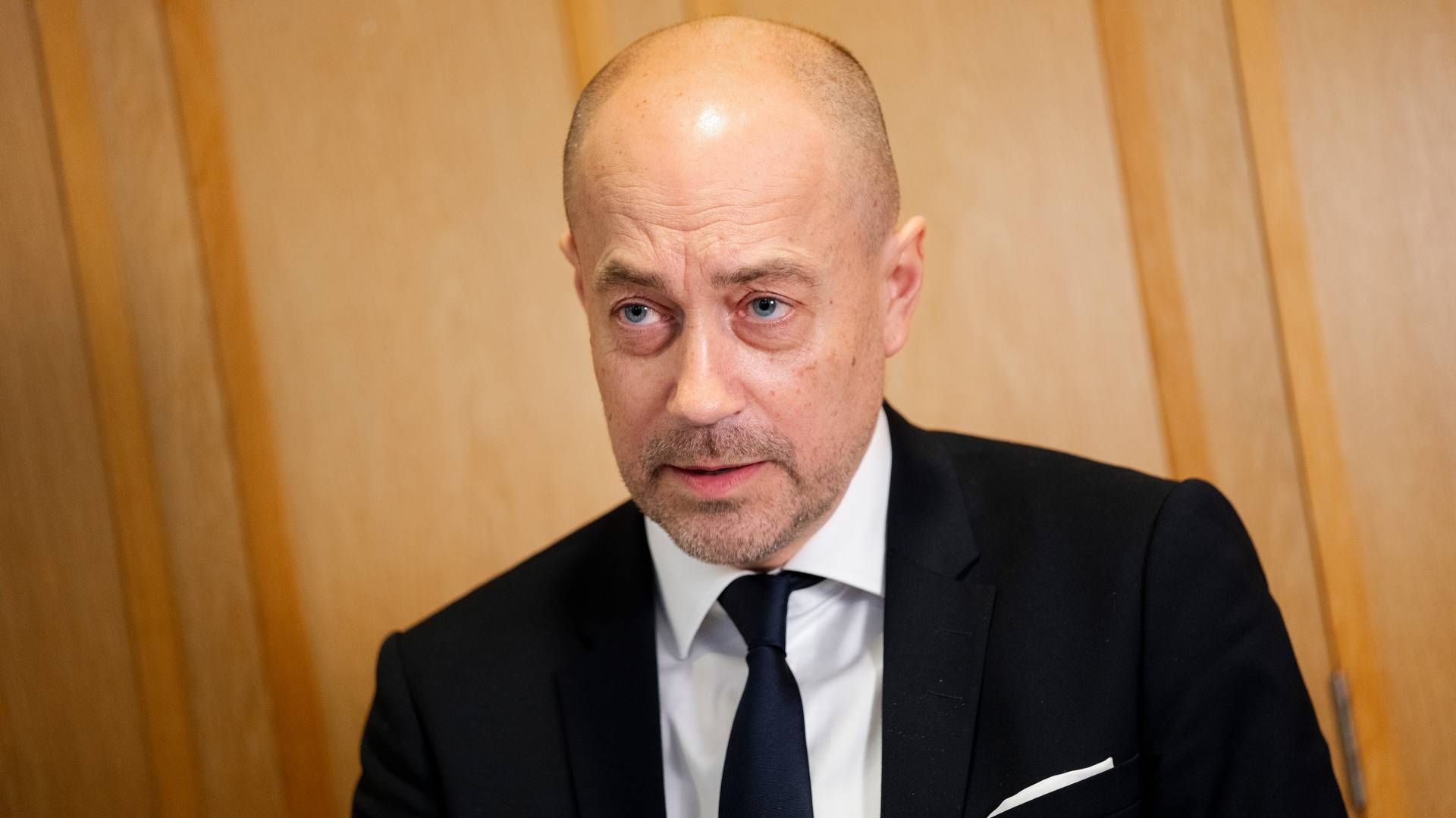 ”Det er vanskeligt at svare på, hvornår og i hvilket omfang ansvaret for den daglige håndtering vil gå tilbage til Randers Kommune,” sagde miljøminister Magnus Heunicke (S) på et pressemøde fredag. | Foto: Ida Marie Odgaard