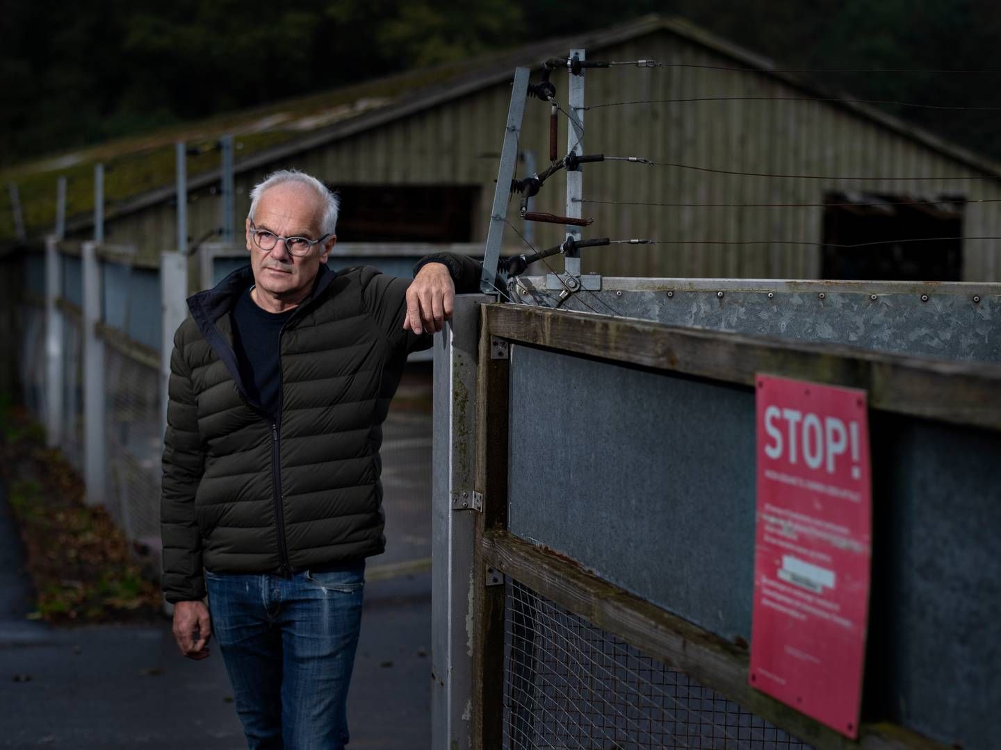 Tage Pedersen og de øvrige minkavlere, hvis erhverv blev lukket af staten i 2020, er langt fra tilfredse med ventetiden på erstatninger. | Foto: Brian Karmark