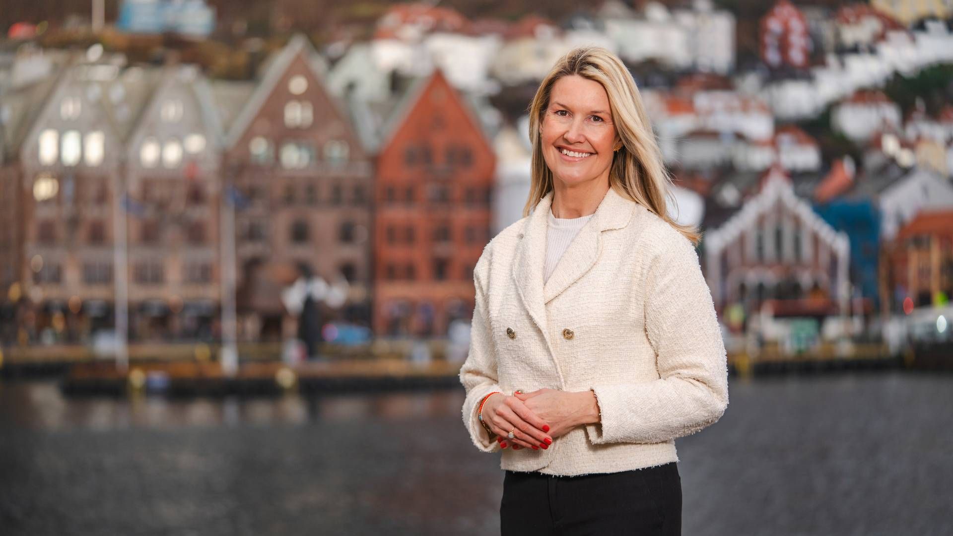 STYRKER SATSING: Pia Christine Helland er ny leder for Danske Banks bedriftsmarked i Vestland og Møre og Romsdal og skal satse som en ren forretningsbank fremover. | Foto: Fotova/Danske Bank