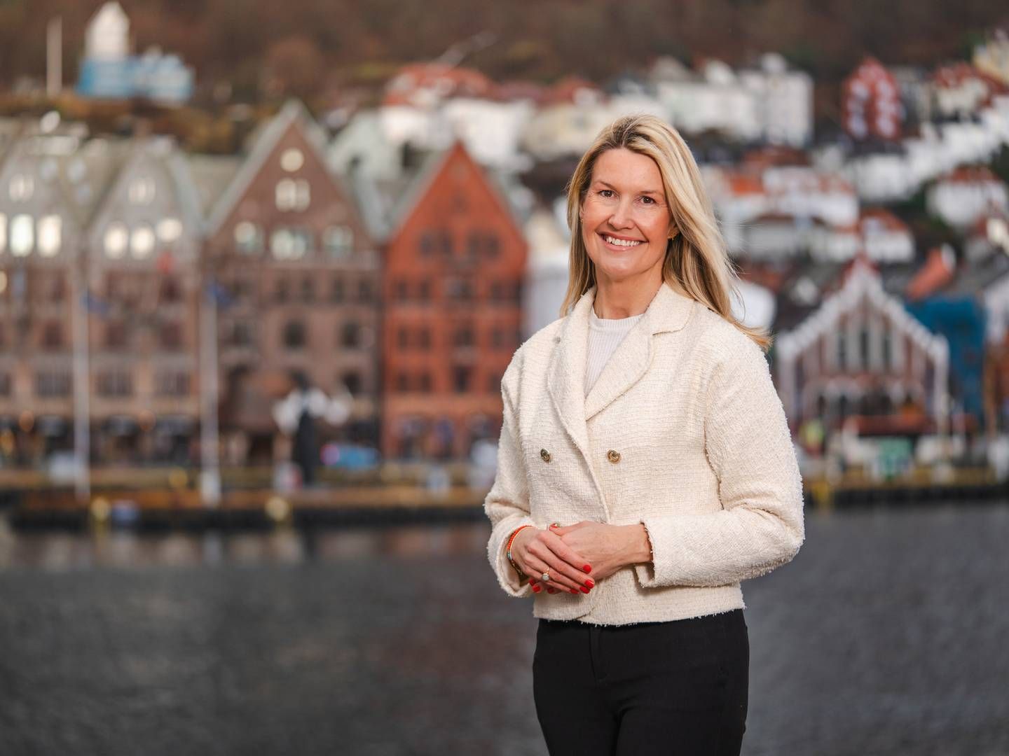STYRKER SATSING: Pia Christine Helland er ny leder for Danske Banks bedriftsmarked i Vestland og Møre og Romsdal og skal satse som en ren forretningsbank fremover. | Foto: Fotova/Danske Bank