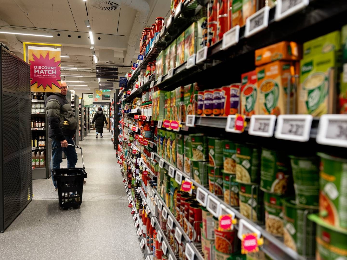 Faldet i de globale fødevarepriser kan være med til at gøre indkøbsturene billigere for forbrugerne. | Foto: Finn Frandsen