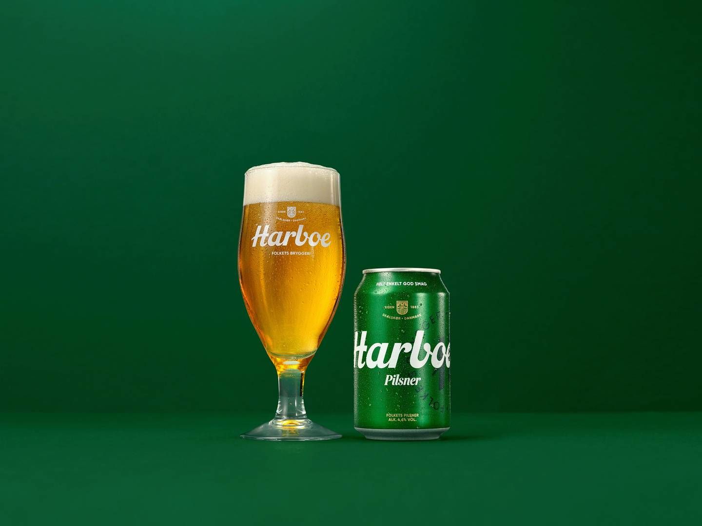 Harboes pilsner, der er den tredjestørste øl i den danske dagligvarehandel, ændrer smag. Den skal nå bredere ud, lyder årsagen. | Foto: Pr/ Harboes Bryggeri