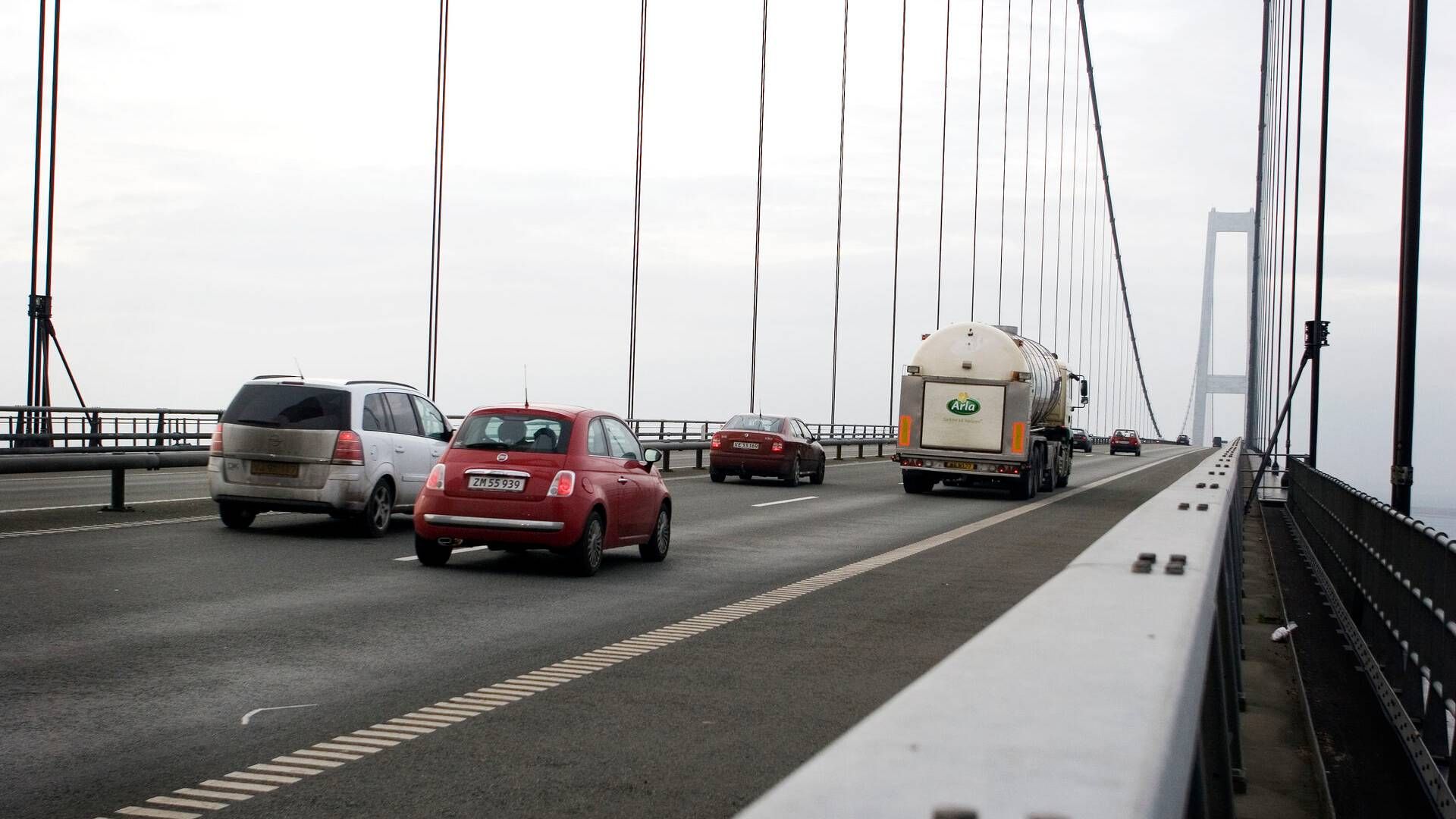 Bilisterne på Storebæltsbroen vil på skilte blive oplyst om, at farten monitoreres. | Foto: Søren Schnoor/Ritzau Scanpix