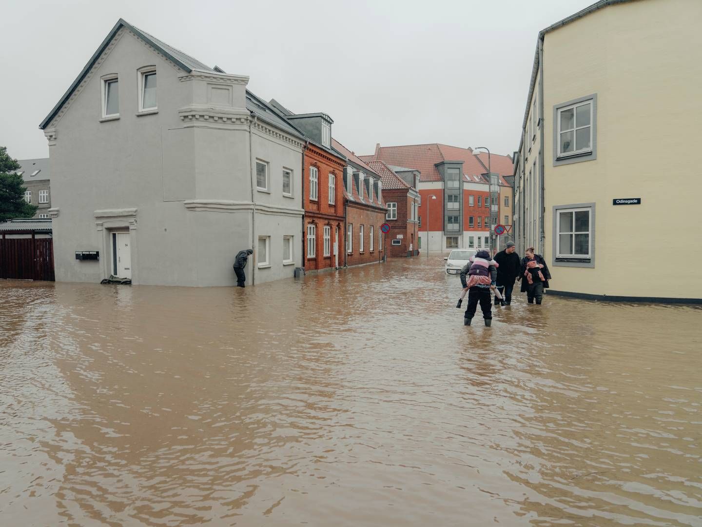 Dele af Vejle midtby var tirsdag afspærret efter store mængder regn. | Foto: Michael Drost-Hansen/Ritzau Scanpix